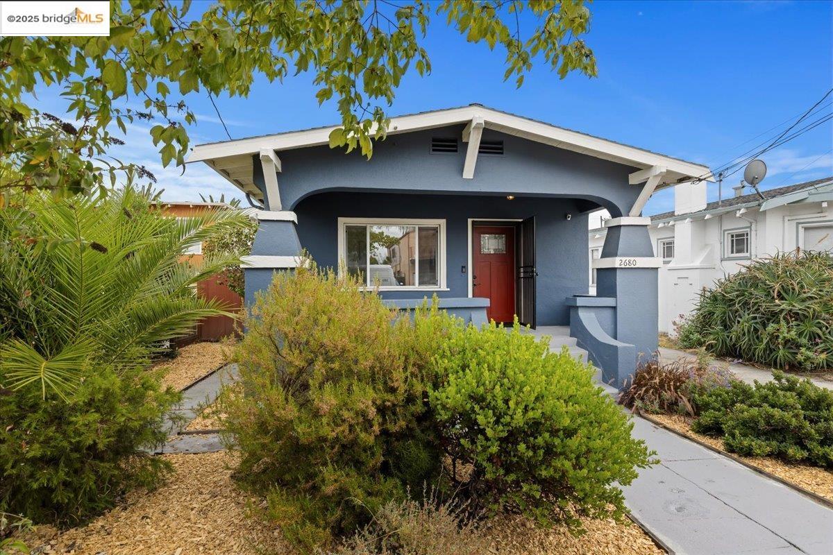 2680 67Th Ave, Oakland, California 94605, 3 Bedrooms Bedrooms, 6 Rooms Rooms,2 BathroomsBathrooms,Residential,For Sale,2680 67Th Ave,41106240
