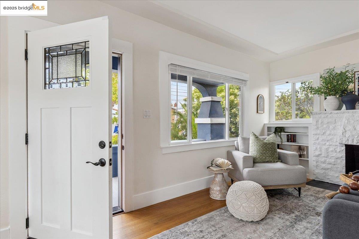 2680 67Th Ave, Oakland, California 94605, 3 Bedrooms Bedrooms, 6 Rooms Rooms,2 BathroomsBathrooms,Residential,For Sale,2680 67Th Ave,41106240