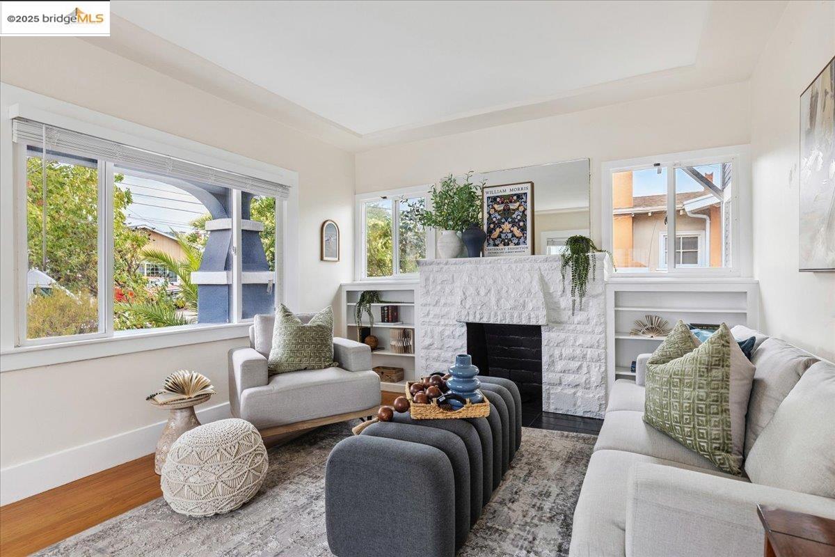 2680 67Th Ave, Oakland, California 94605, 3 Bedrooms Bedrooms, 6 Rooms Rooms,2 BathroomsBathrooms,Residential,For Sale,2680 67Th Ave,41106240