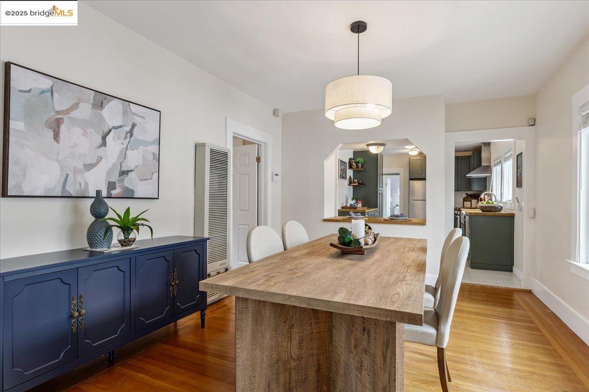 2680 67Th Ave, Oakland, California 94605, 3 Bedrooms Bedrooms, 6 Rooms Rooms,2 BathroomsBathrooms,Residential,For Sale,2680 67Th Ave,41106240