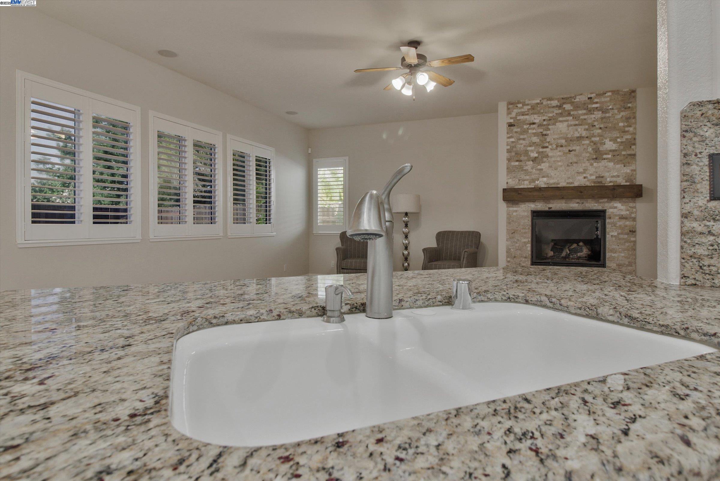 3137 Grasmere Cir, Roseville, California 95661, 3 Bedrooms Bedrooms, ,2 BathroomsBathrooms,Residential,For Sale,3137 Grasmere Cir,41106243