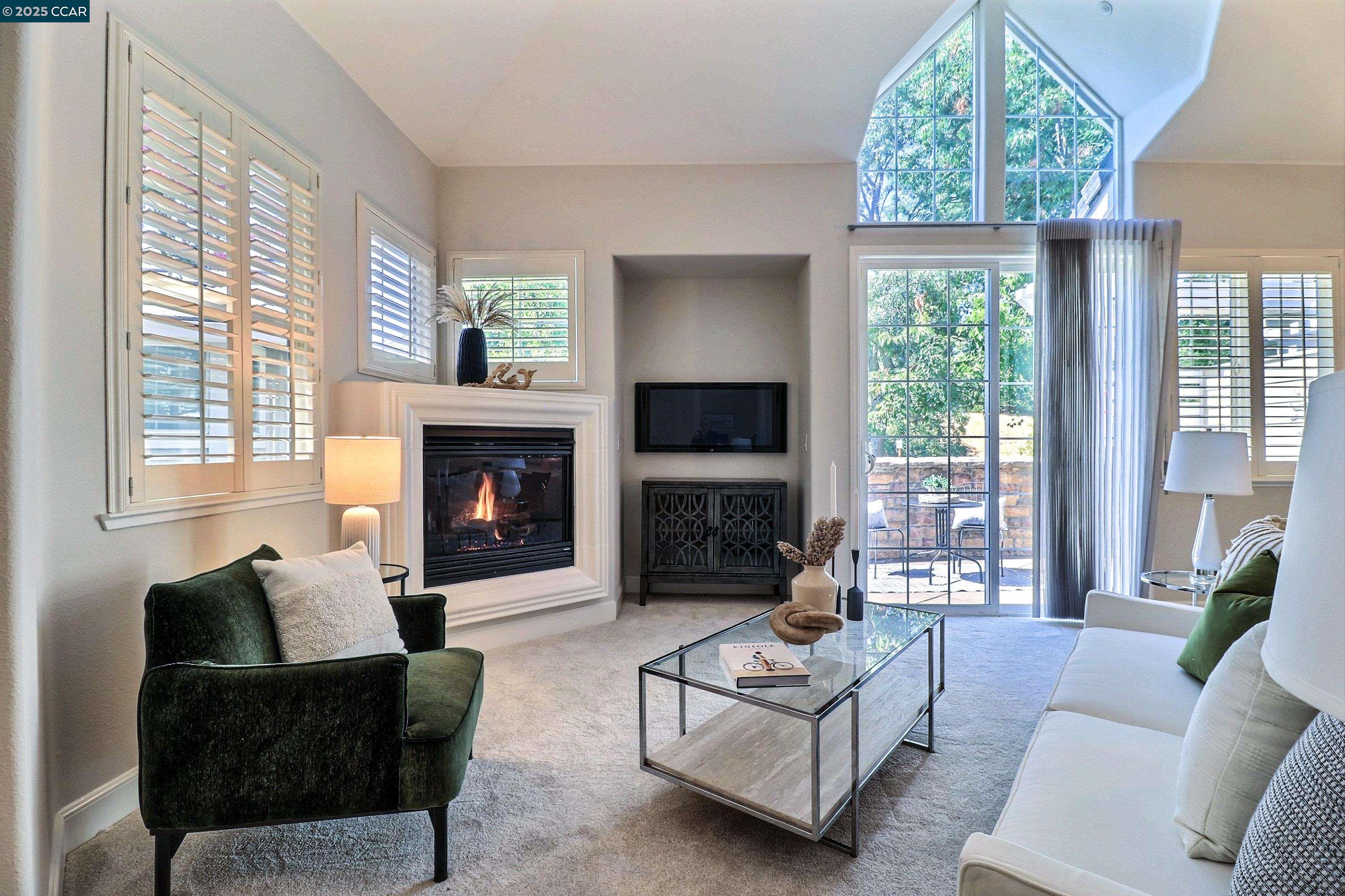 136 Sugarloaf Ct, Alamo, California 94507, 3 Bedrooms Bedrooms, 7 Rooms Rooms,2 BathroomsBathrooms,Residential,For Sale,136 Sugarloaf Ct,41106244