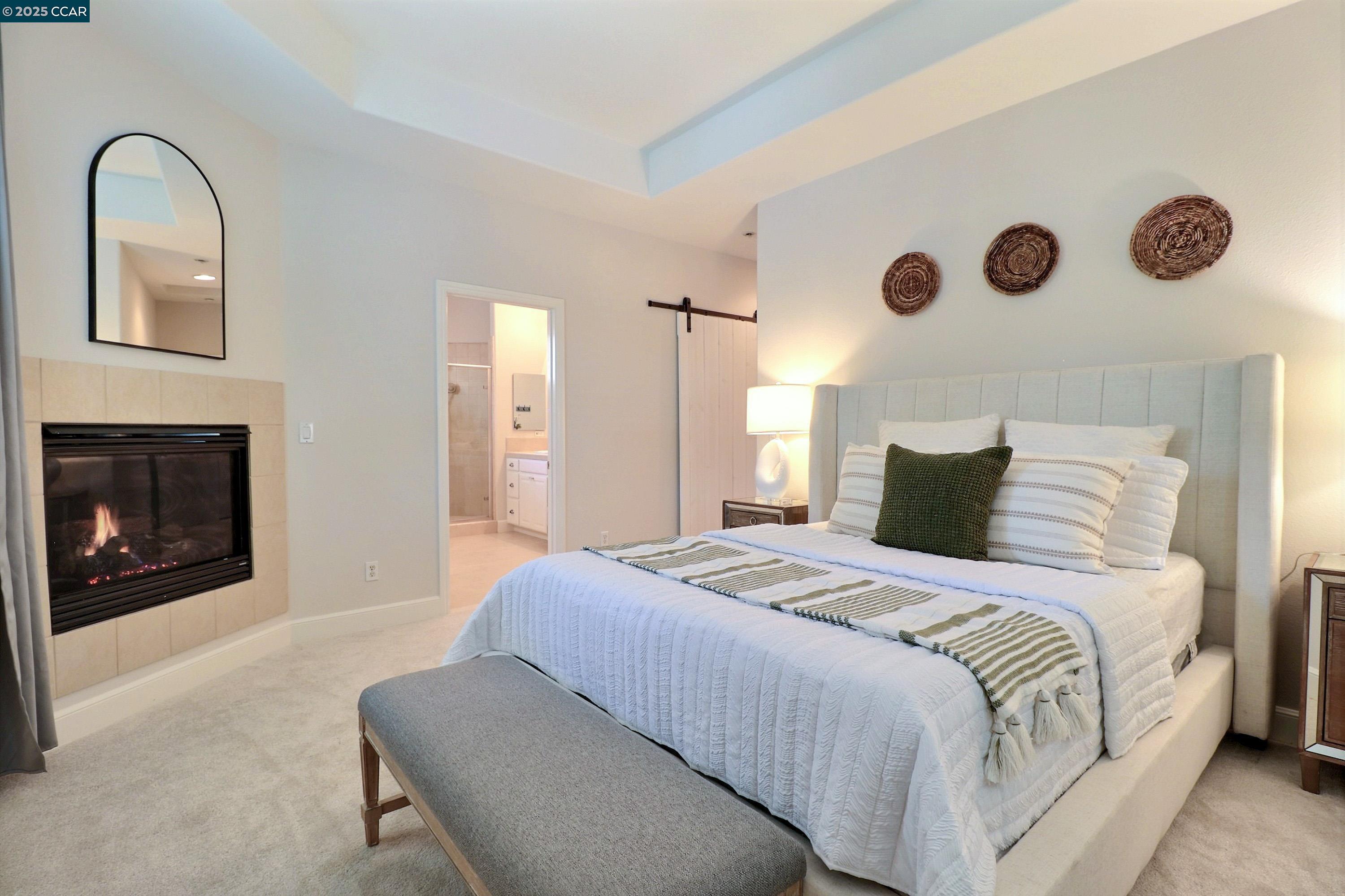 136 Sugarloaf Ct, Alamo, California 94507, 3 Bedrooms Bedrooms, 7 Rooms Rooms,2 BathroomsBathrooms,Residential,For Sale,136 Sugarloaf Ct,41106244