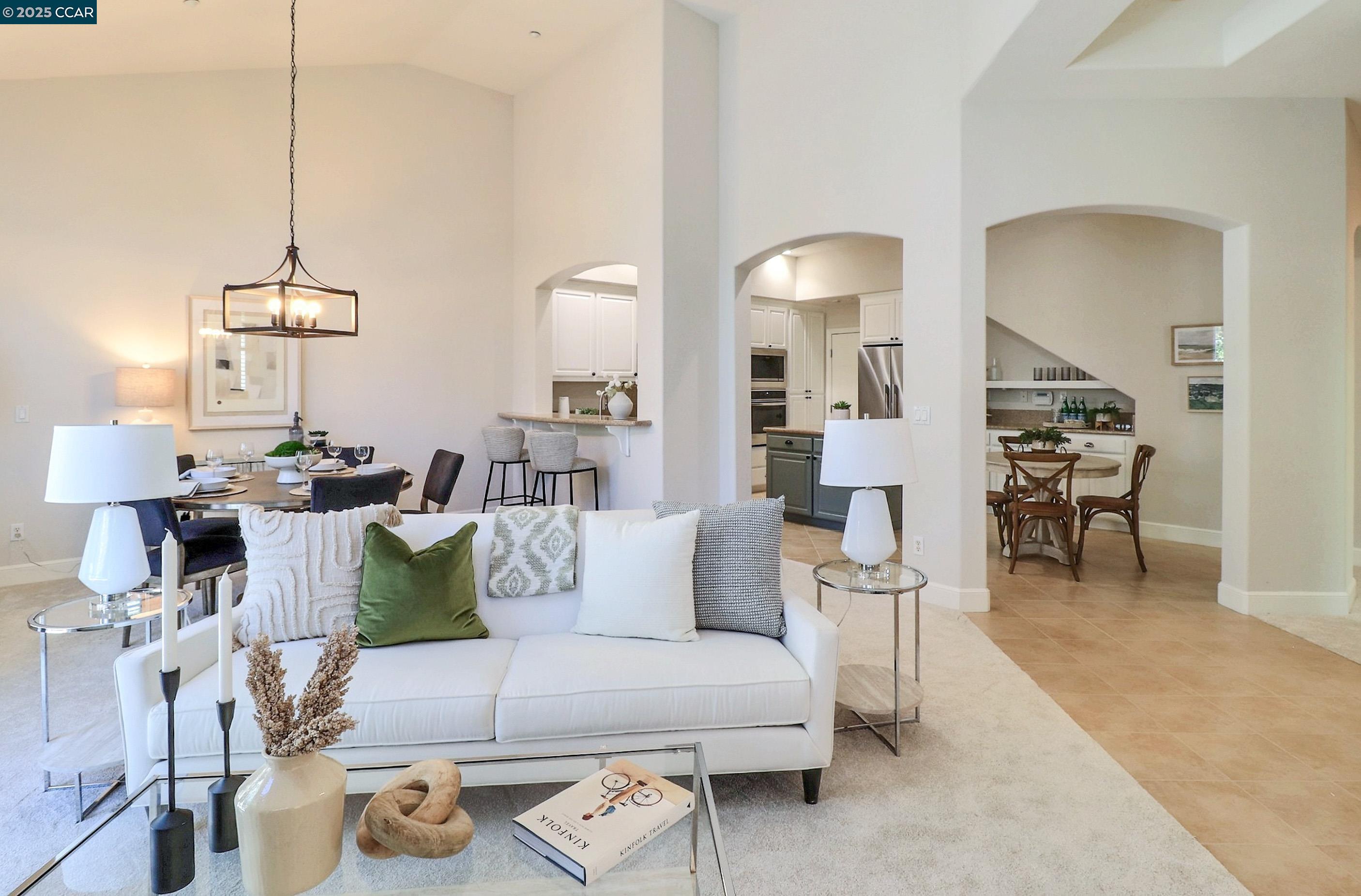 Detail Gallery Image 5 of 48 For 136 Sugarloaf Ct, Alamo,  CA 94507 - 3 Beds | 2 Baths