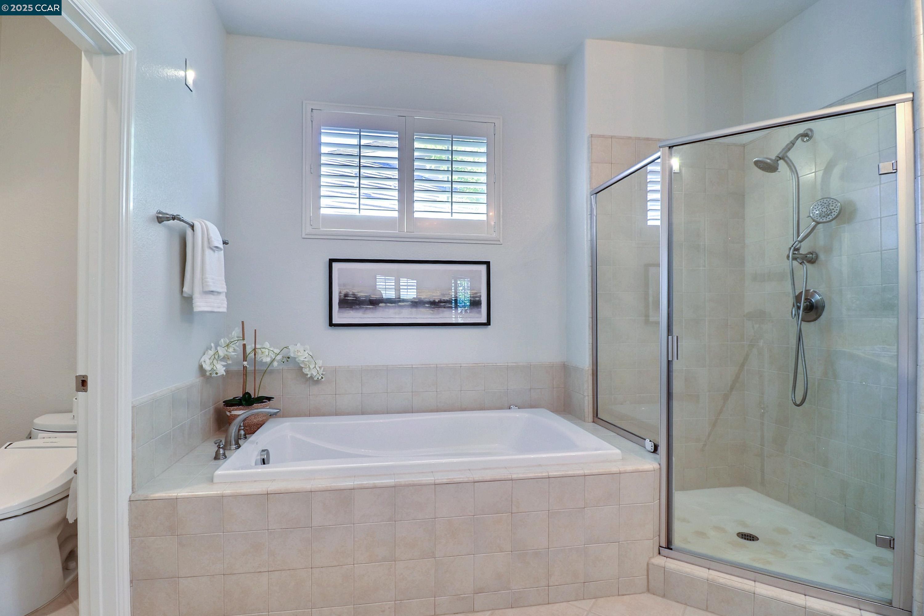 136 Sugarloaf Ct, Alamo, California 94507, 3 Bedrooms Bedrooms, 7 Rooms Rooms,2 BathroomsBathrooms,Residential,For Sale,136 Sugarloaf Ct,41106244