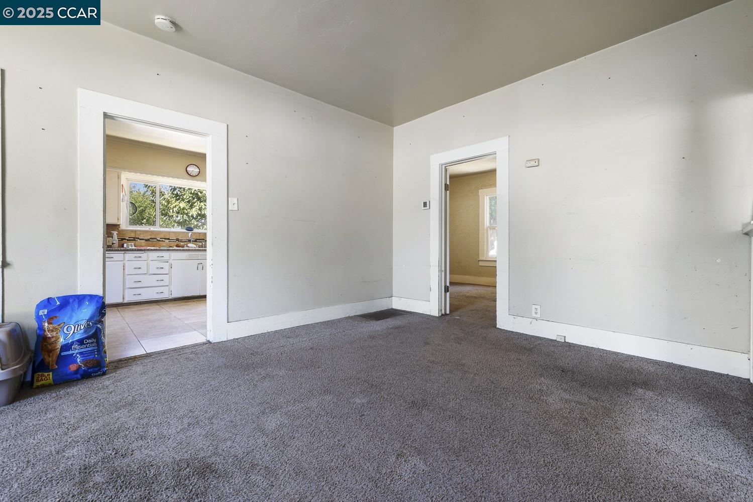 935 E Yosemite Ave, Madera, California 93638, 2 Bedrooms Bedrooms, 7 Rooms Rooms,1 BathroomBathrooms,Residential,For Sale,935 E Yosemite Ave,41106248