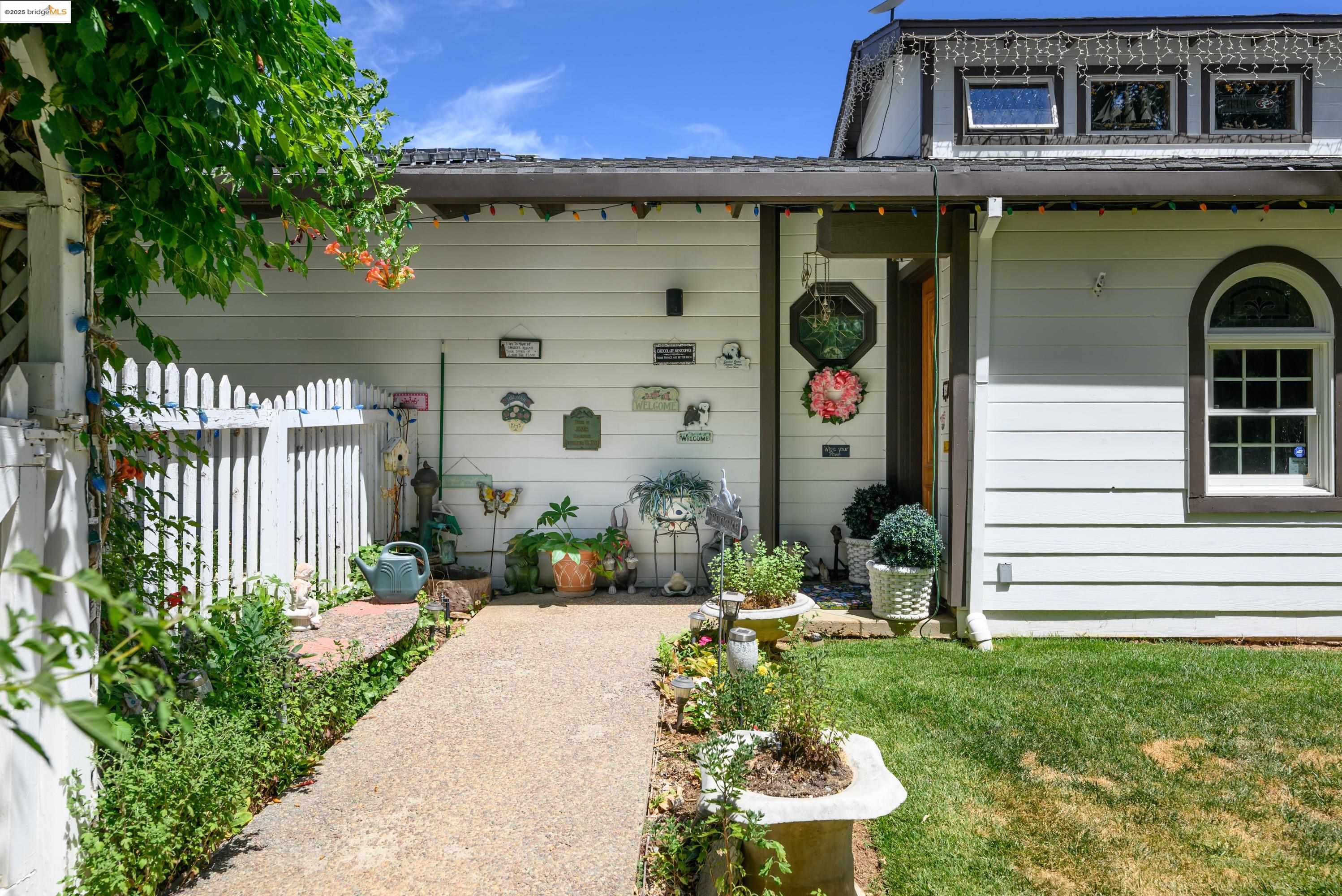22961 Coffill Rd, Twain Harte, California 95383, 3 Bedrooms Bedrooms, 14 Rooms Rooms,5 BathroomsBathrooms,Residential,For Sale,22961 Coffill Rd,41106249