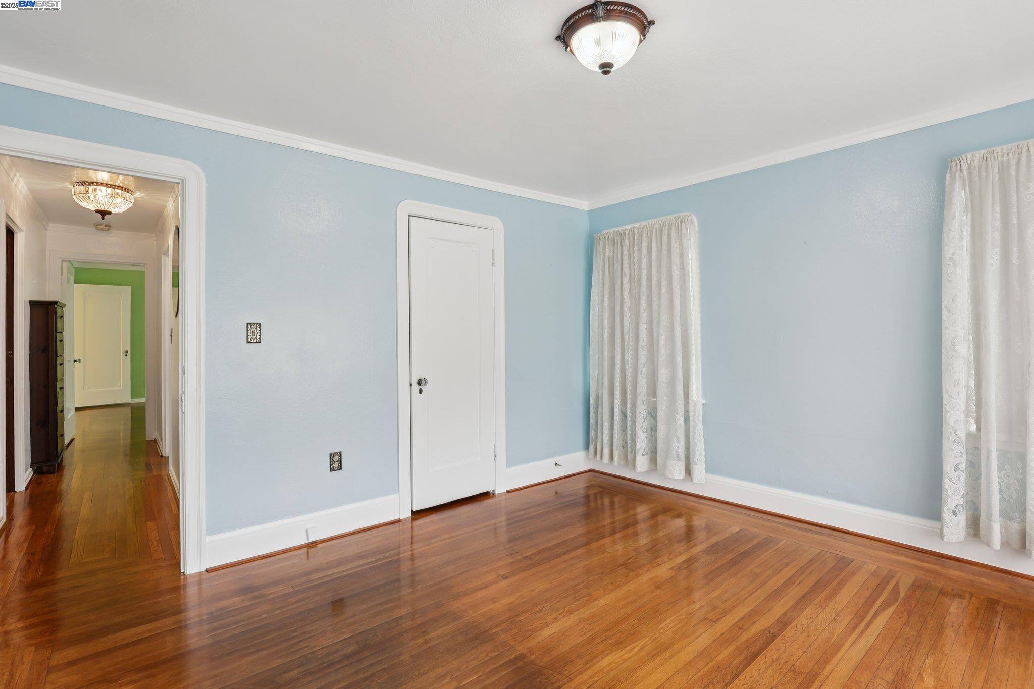 11768 Main St, Sunol, California 94586, 2 Bedrooms Bedrooms, 6 Rooms Rooms,1 BathroomBathrooms,Residential,For Sale,11768 Main St,41106250