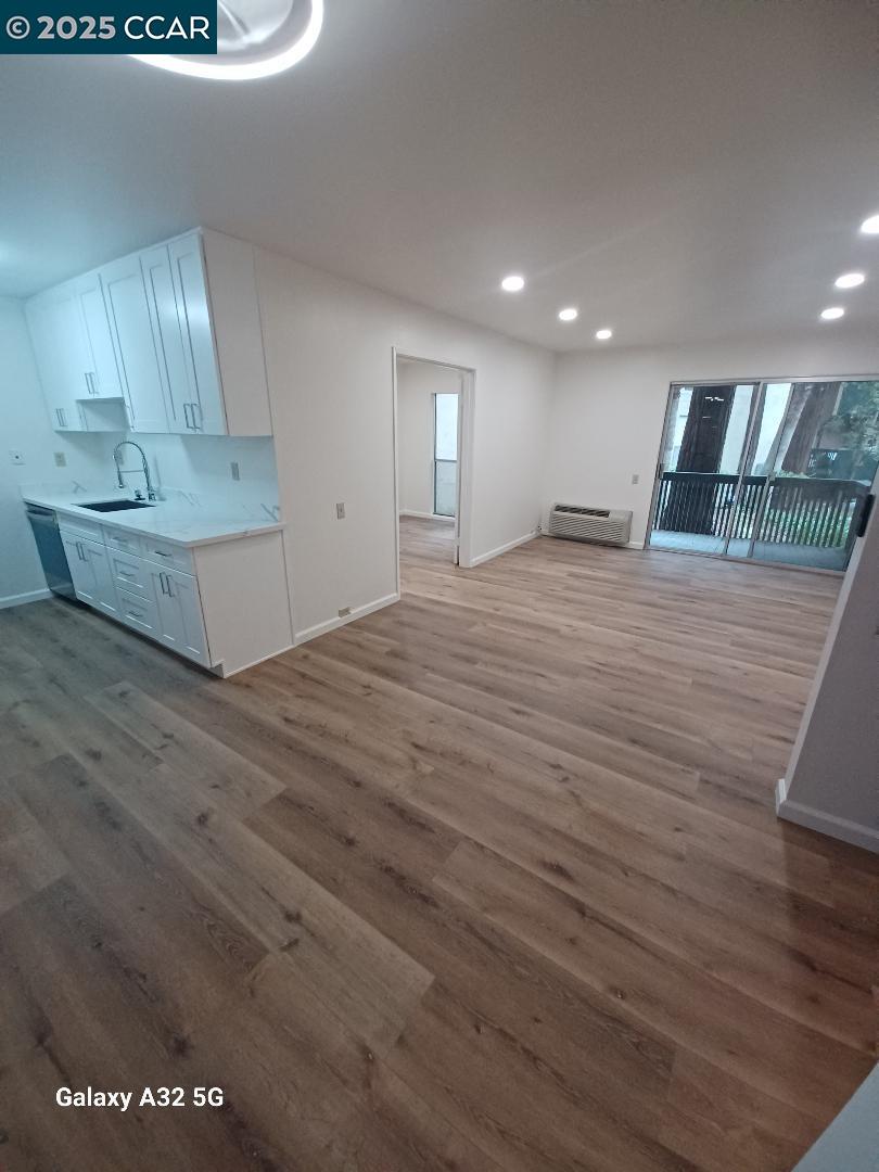 Photo #5: 41106251 Listing 