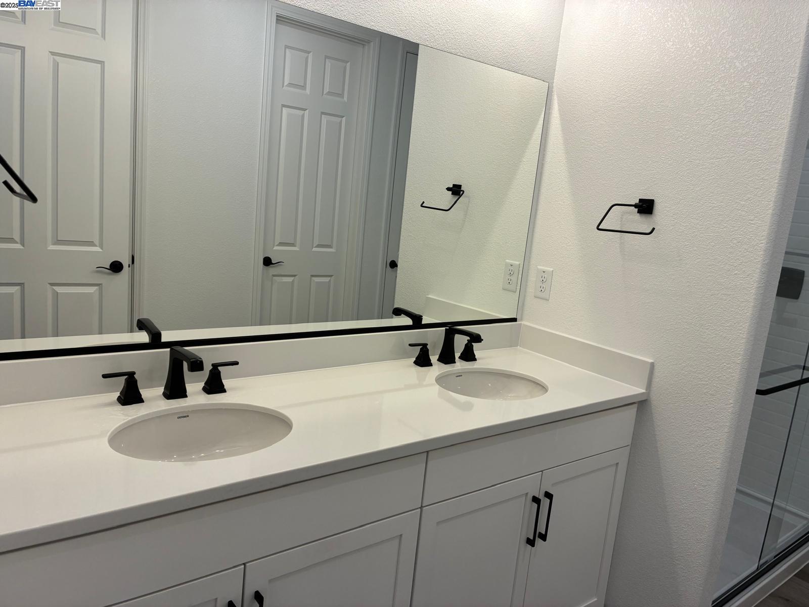 3024 Red Canard Way, Roseville, California 94568, 4 Bedrooms Bedrooms, 6 Rooms Rooms,2 BathroomsBathrooms,Residential Lease,For Rent,3024 Red Canard Way,41106252