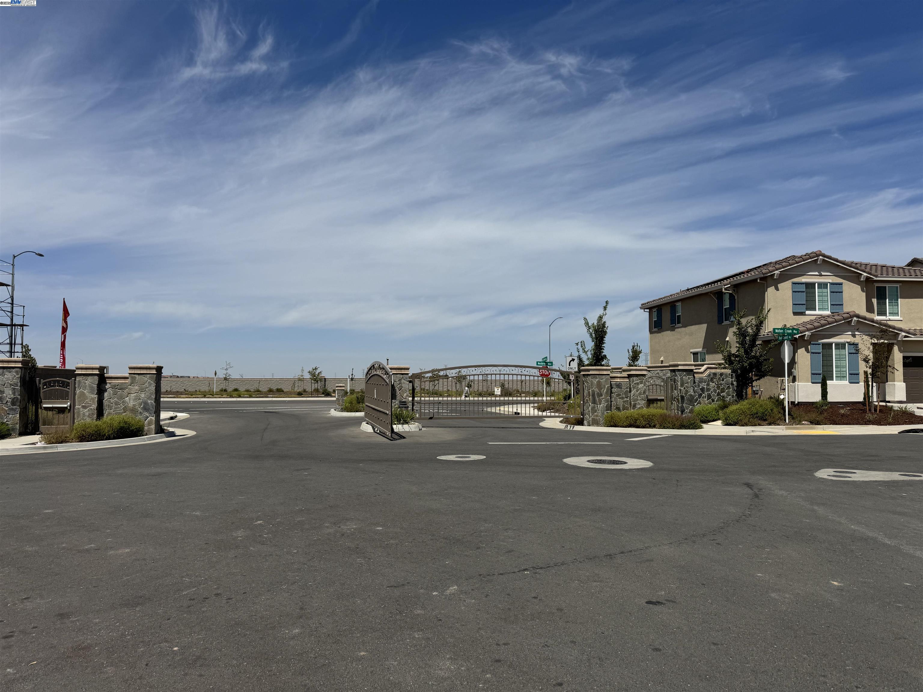3024 Red Canard Way, Roseville, California 94568, 4 Bedrooms Bedrooms, 6 Rooms Rooms,2 BathroomsBathrooms,Residential Lease,For Rent,3024 Red Canard Way,41106252