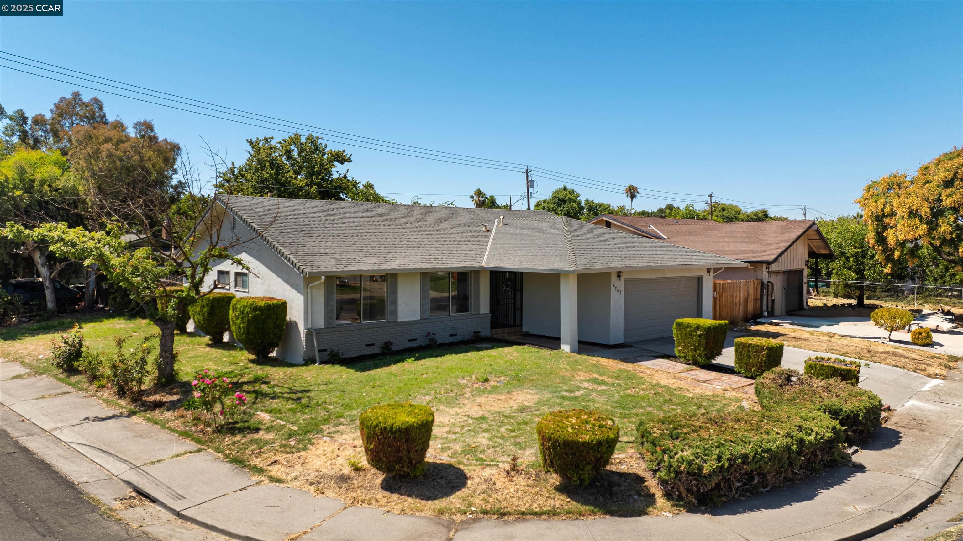 6703 Kermit Ln, Stockton, California 95207, 3 Bedrooms Bedrooms, ,2 BathroomsBathrooms,Residential,For Sale,6703 Kermit Ln,41106253