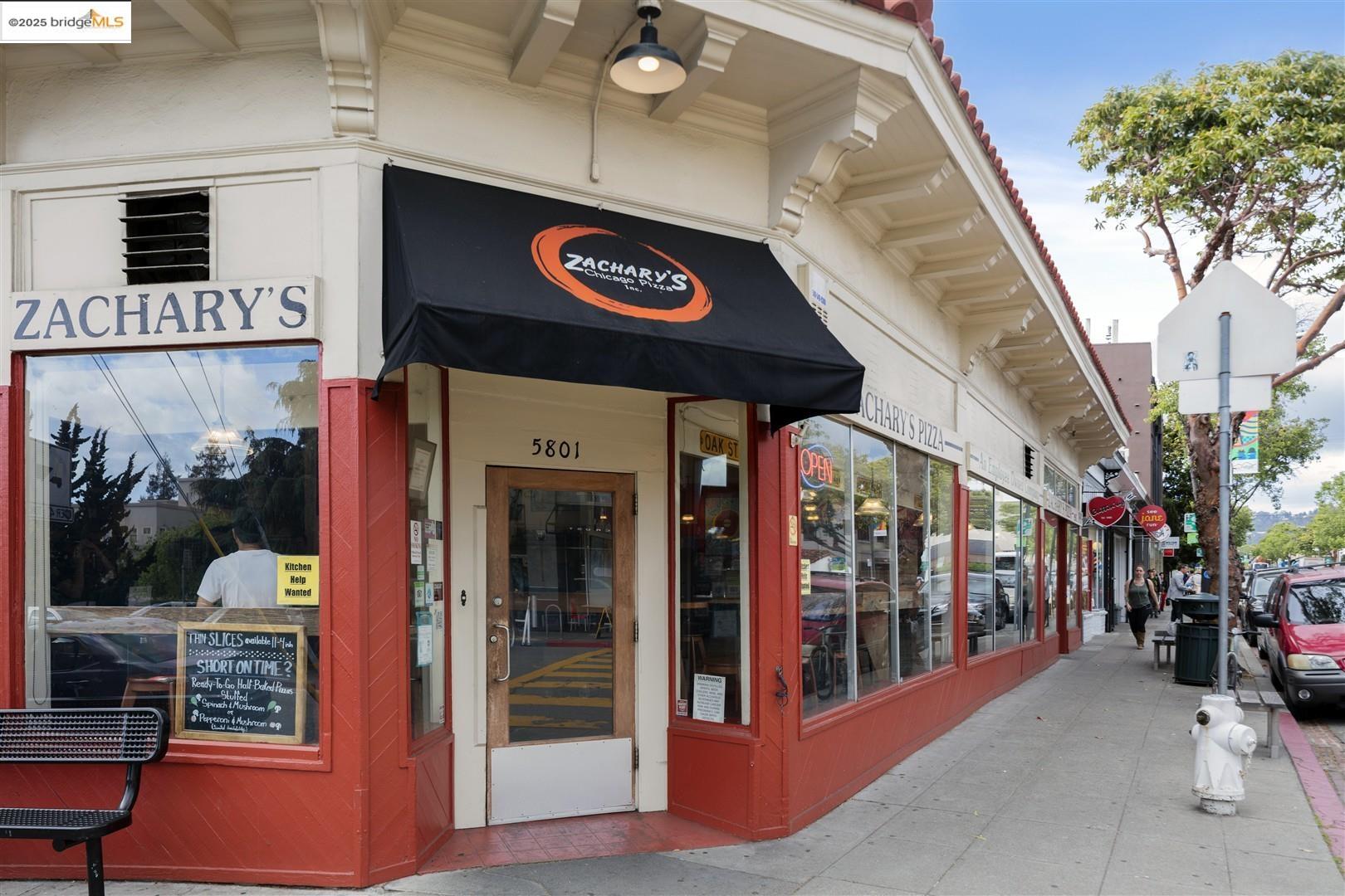 543 58Th St, Oakland, California 94609, 3 Bedrooms Bedrooms, 6 Rooms Rooms,1 BathroomBathrooms,Residential,For Sale,543 58Th St,41106254