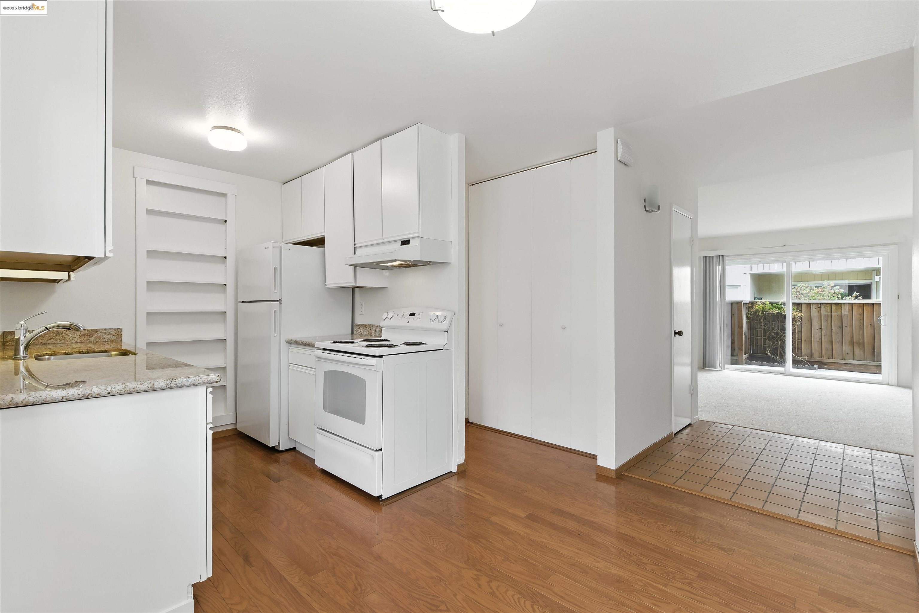 Photo #6: 41106255 Listing 