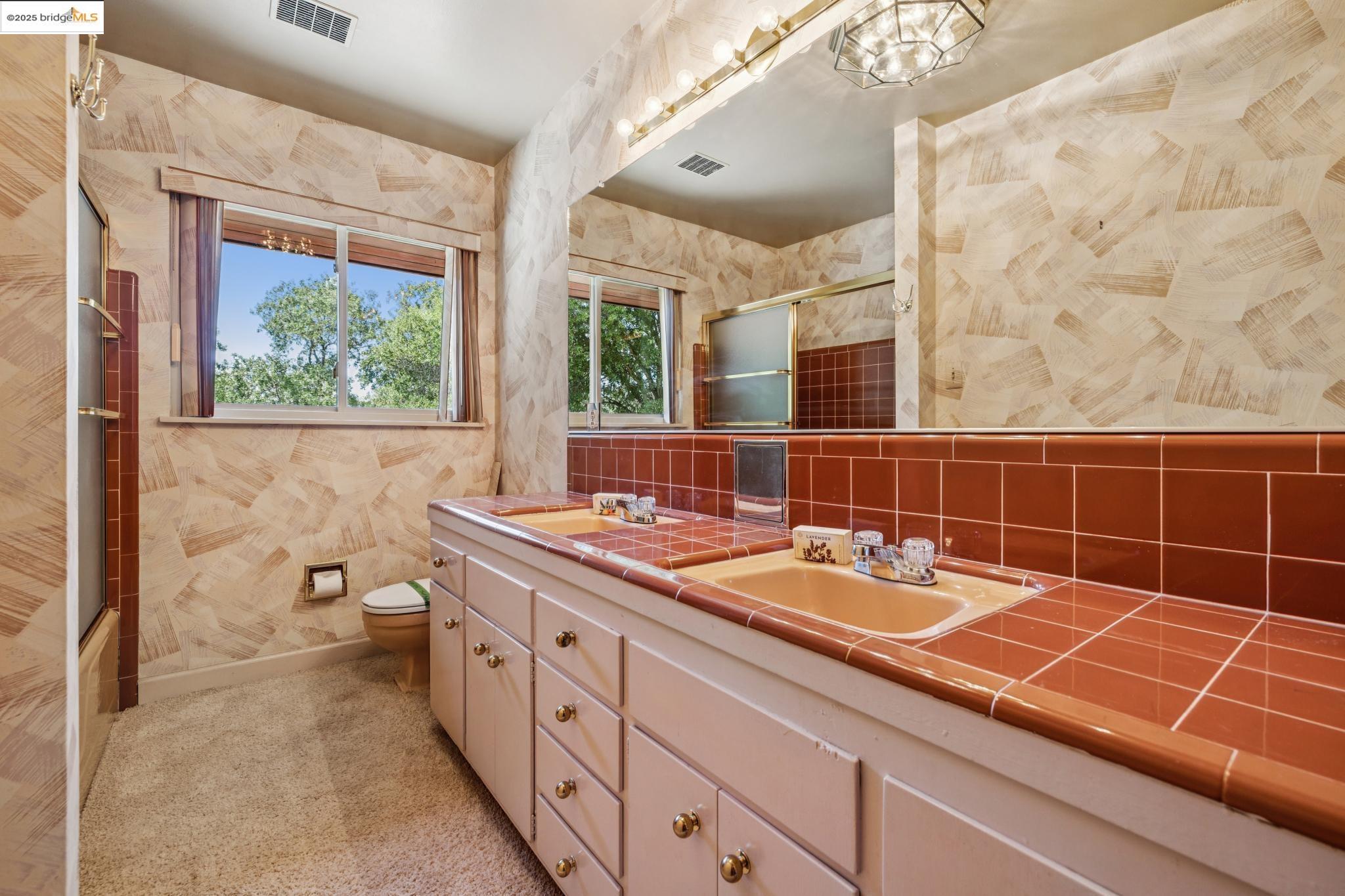 5201 Alhambra Valley Rd, Martinez, California 94553, 3 Bedrooms Bedrooms, 7 Rooms Rooms,3 BathroomsBathrooms,Residential,For Sale,5201 Alhambra Valley Rd,41106264