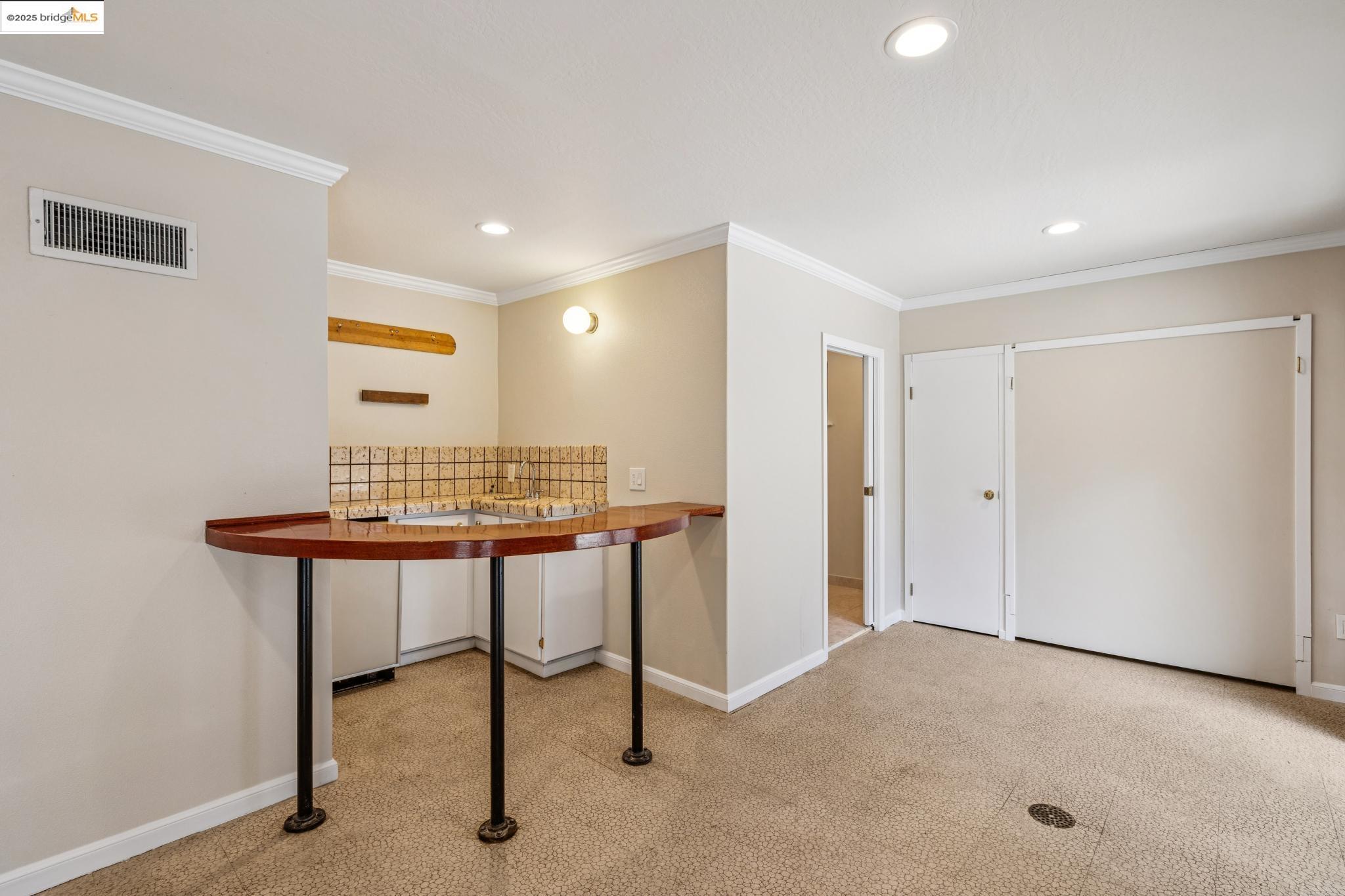 5201 Alhambra Valley Rd, Martinez, California 94553, 3 Bedrooms Bedrooms, 7 Rooms Rooms,3 BathroomsBathrooms,Residential,For Sale,5201 Alhambra Valley Rd,41106264