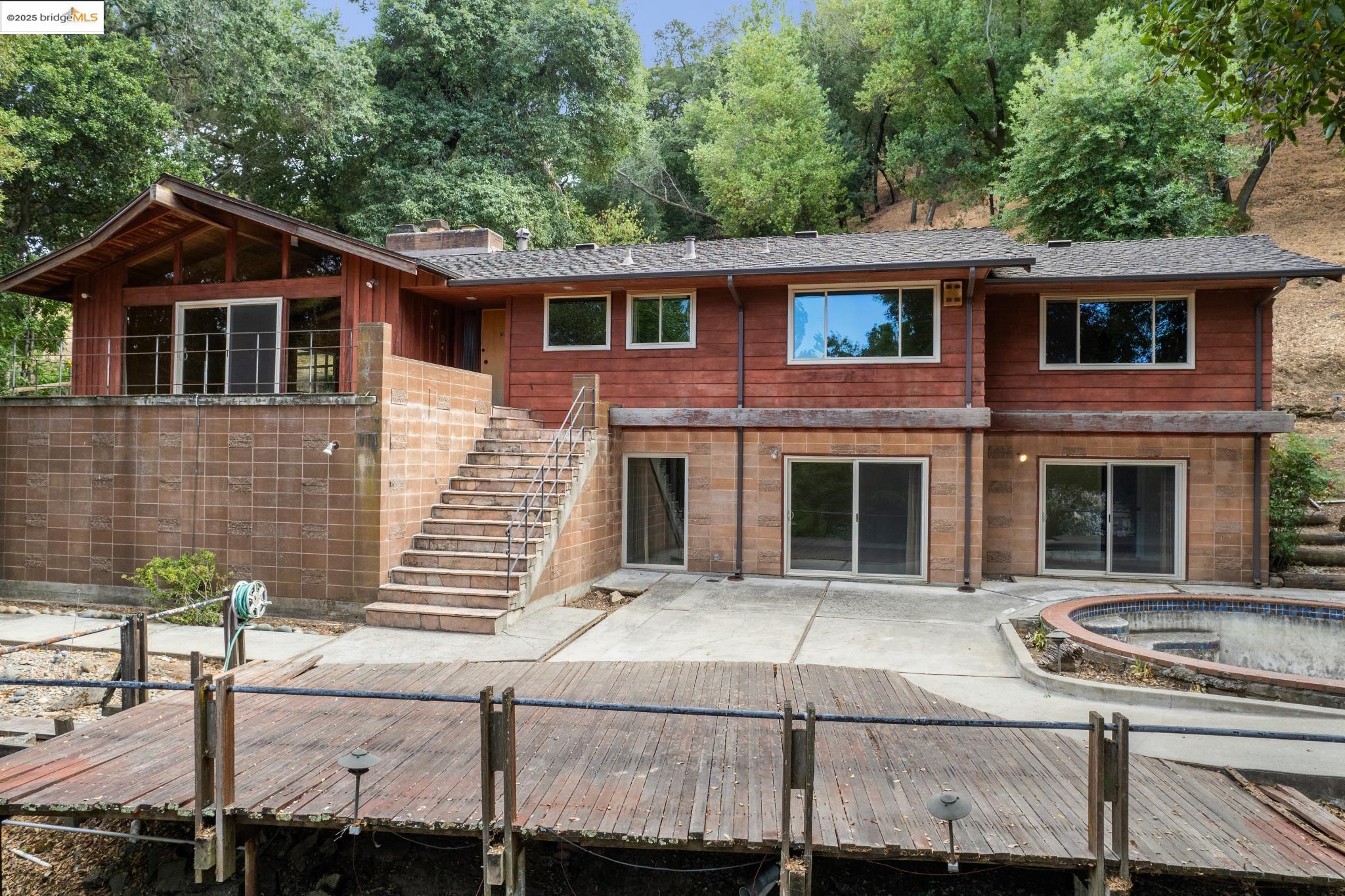 5201 Alhambra Valley Rd, Martinez, California 94553, 3 Bedrooms Bedrooms, 7 Rooms Rooms,3 BathroomsBathrooms,Residential,For Sale,5201 Alhambra Valley Rd,41106264