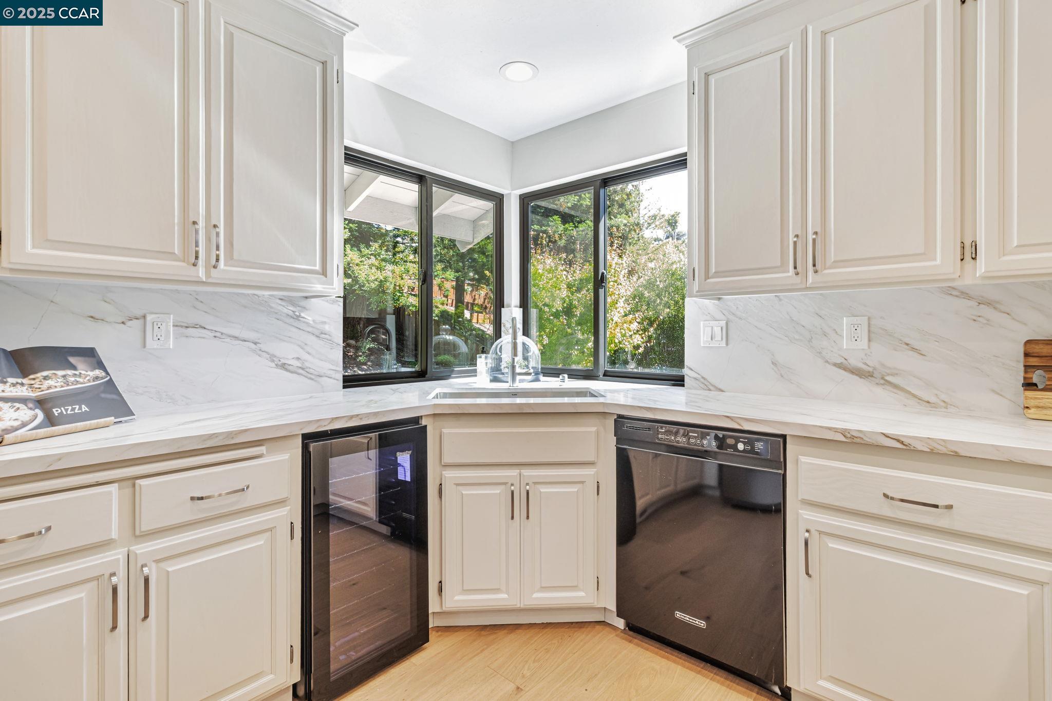 Detail Gallery Image 13 of 56 For 38 Sanders Ranch Rd, Moraga,  CA 94556 - 4 Beds | 2/1 Baths