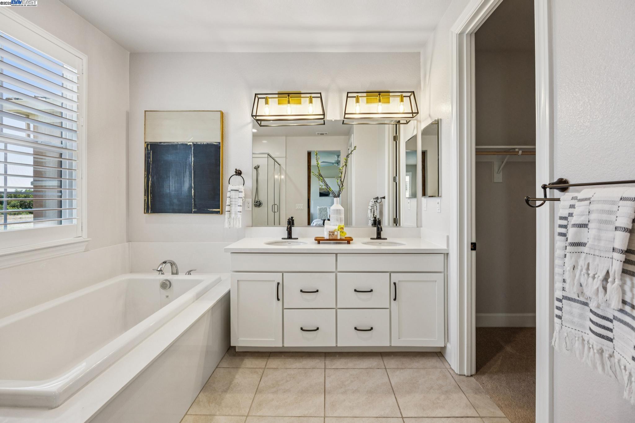 Detail Gallery Image 29 of 57 For 252 Benmore Dr, Hayward,  CA 94542 - 4 Beds | 3 Baths