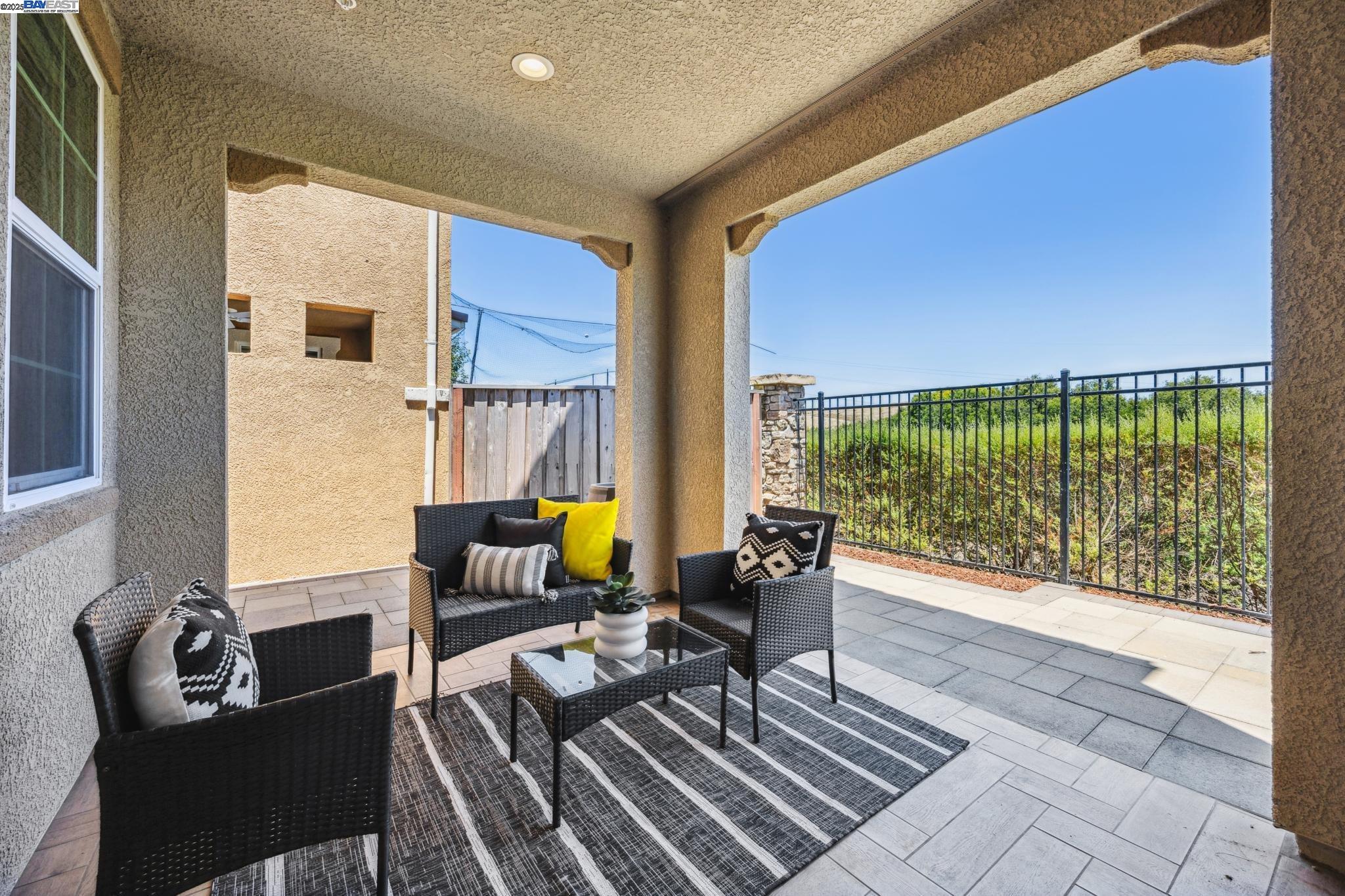 Detail Gallery Image 46 of 57 For 252 Benmore Dr, Hayward,  CA 94542 - 4 Beds | 3 Baths