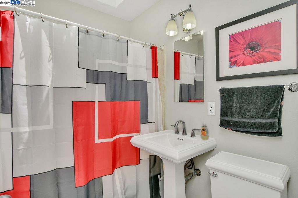 Detail Gallery Image 20 of 24 For 1311 via Manzanas, San Lorenzo,  CA 94580 - 3 Beds | 1 Baths