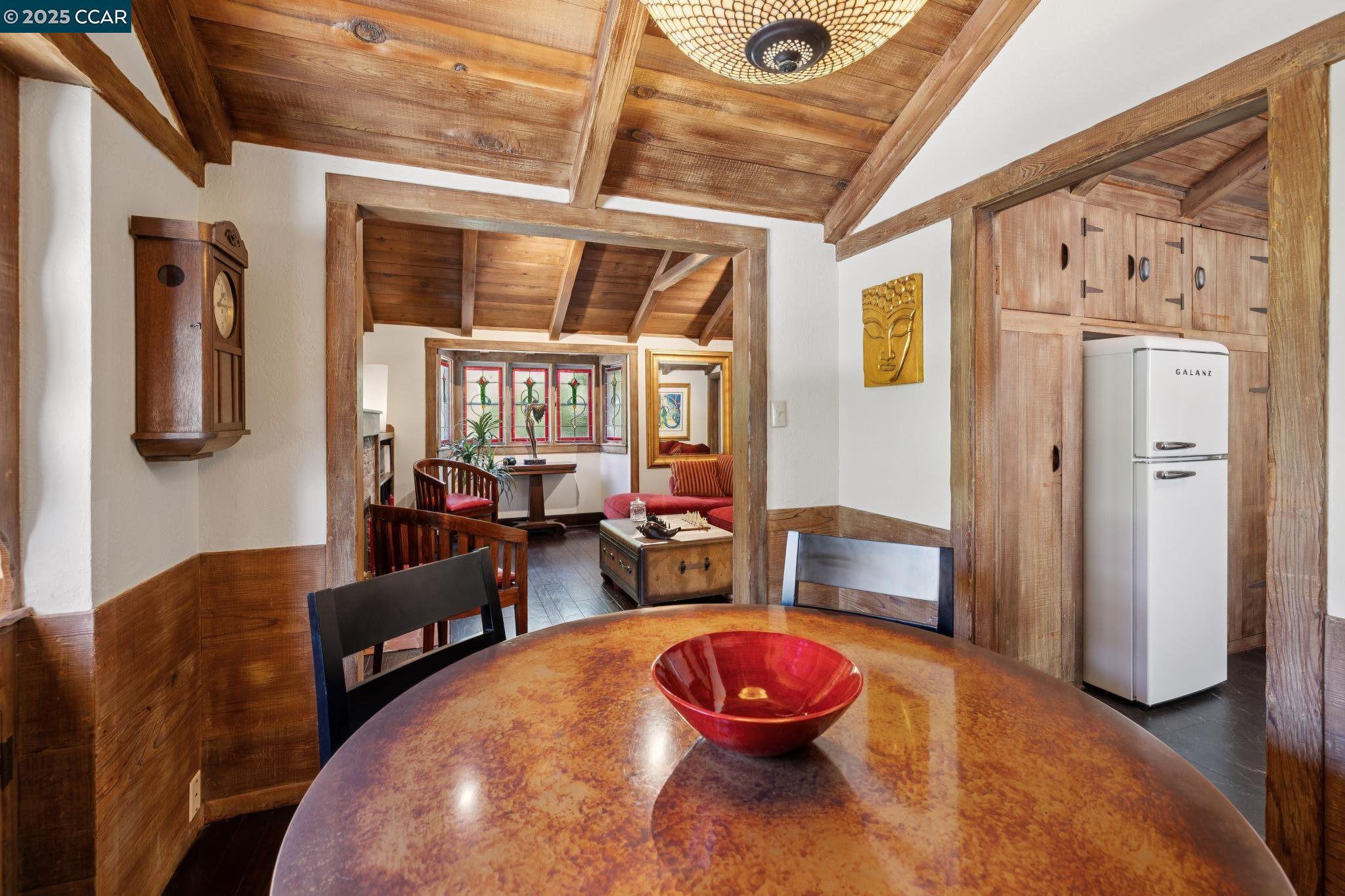 Detail Gallery Image 29 of 60 For 1611 Carmel Dr, Walnut Creek,  CA 94596 - 3 Beds | 3 Baths