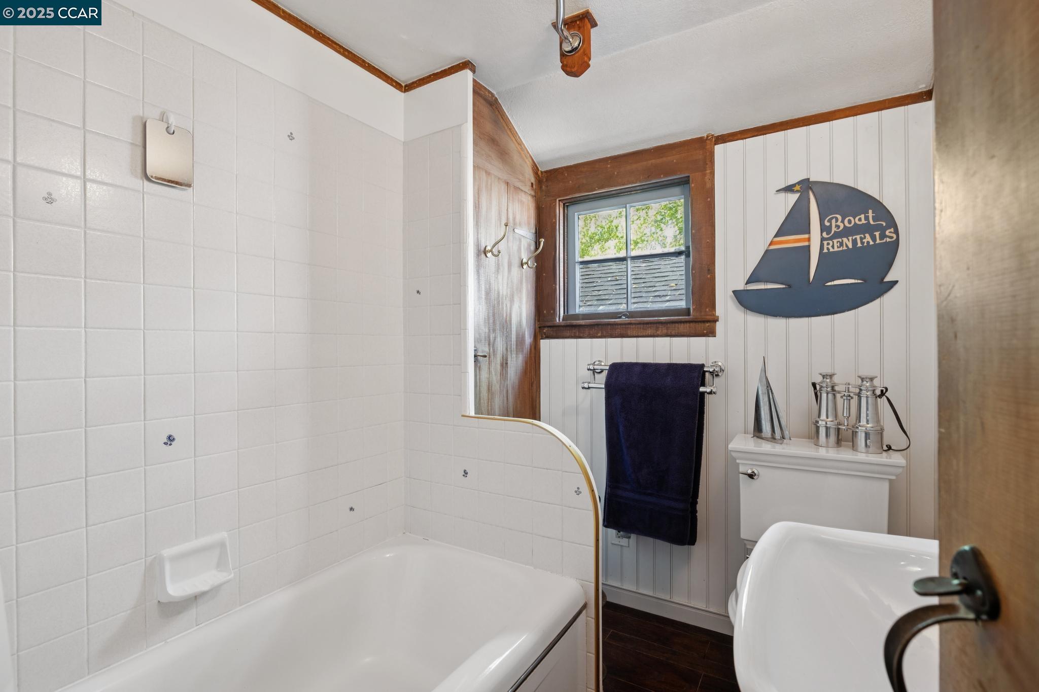 Detail Gallery Image 51 of 60 For 1611 Carmel Dr, Walnut Creek,  CA 94596 - 3 Beds | 3 Baths