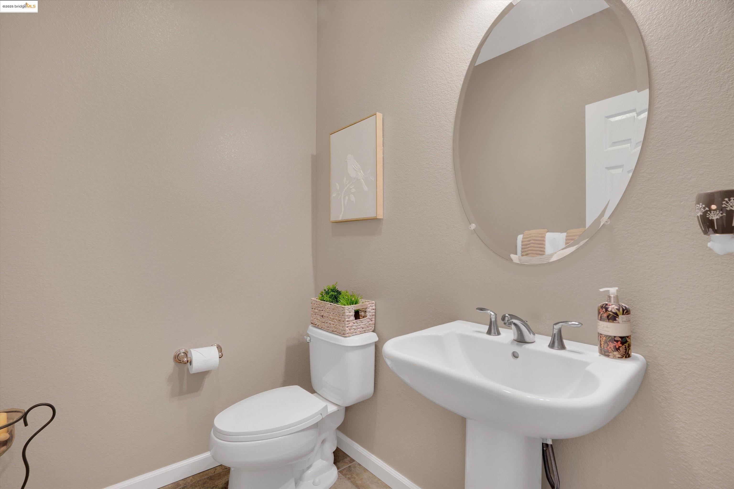 Detail Gallery Image 19 of 48 For 2335 Winchester Loop, Discovery Bay,  CA 94505 - 4 Beds | 2/1 Baths