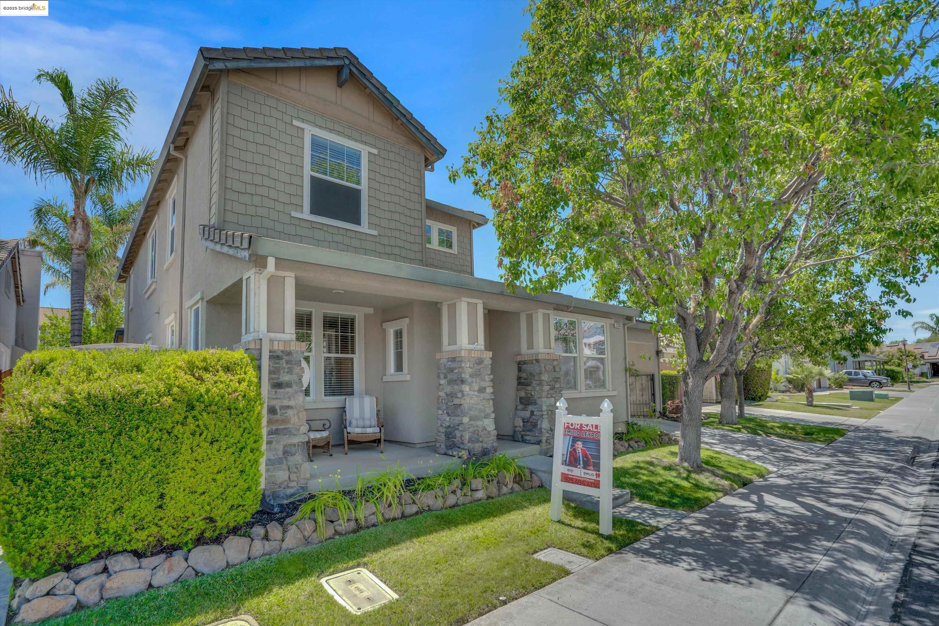 Detail Gallery Image 4 of 48 For 2335 Winchester Loop, Discovery Bay,  CA 94505 - 4 Beds | 2/1 Baths
