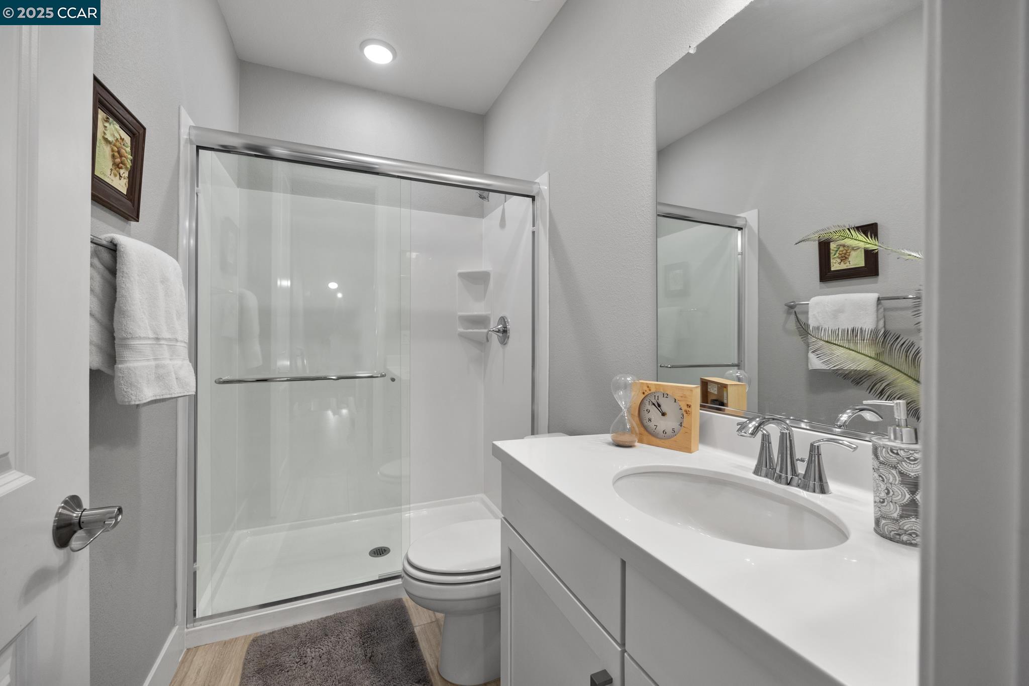 Detail Gallery Image 15 of 29 For 339 Pear Tree Ter #H,  Napa,  CA 94558 - 3 Beds | 3 Baths
