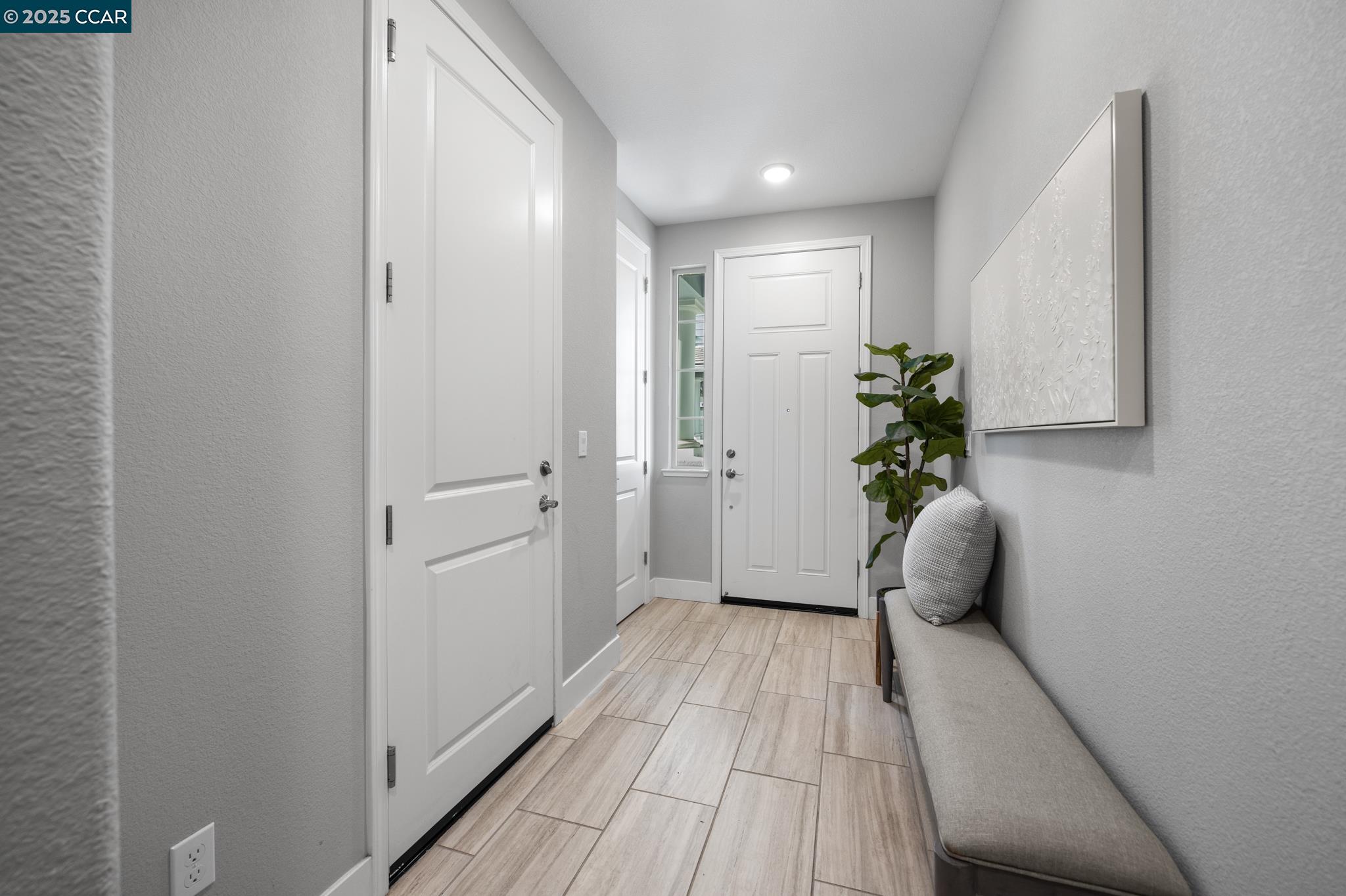 Detail Gallery Image 19 of 29 For 339 Pear Tree Ter #H,  Napa,  CA 94558 - 3 Beds | 3 Baths