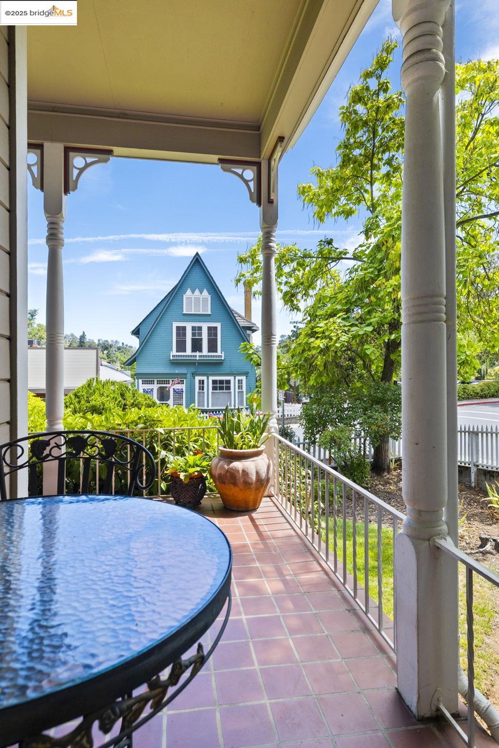 Detail Gallery Image 8 of 58 For 56 Bradford St, Sonora,  CA 95370 - 5 Beds | 5 Baths