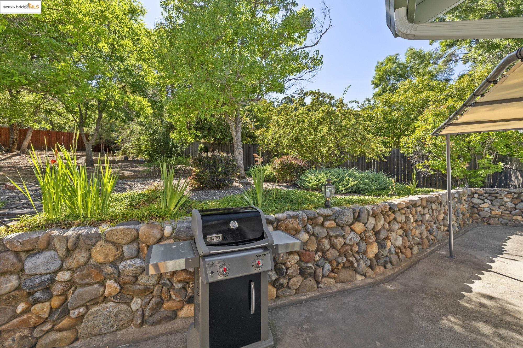 Detail Gallery Image 21 of 38 For 260 Acorn Drive, Angels Camp,  CA 95222 - 3 Beds | 2 Baths