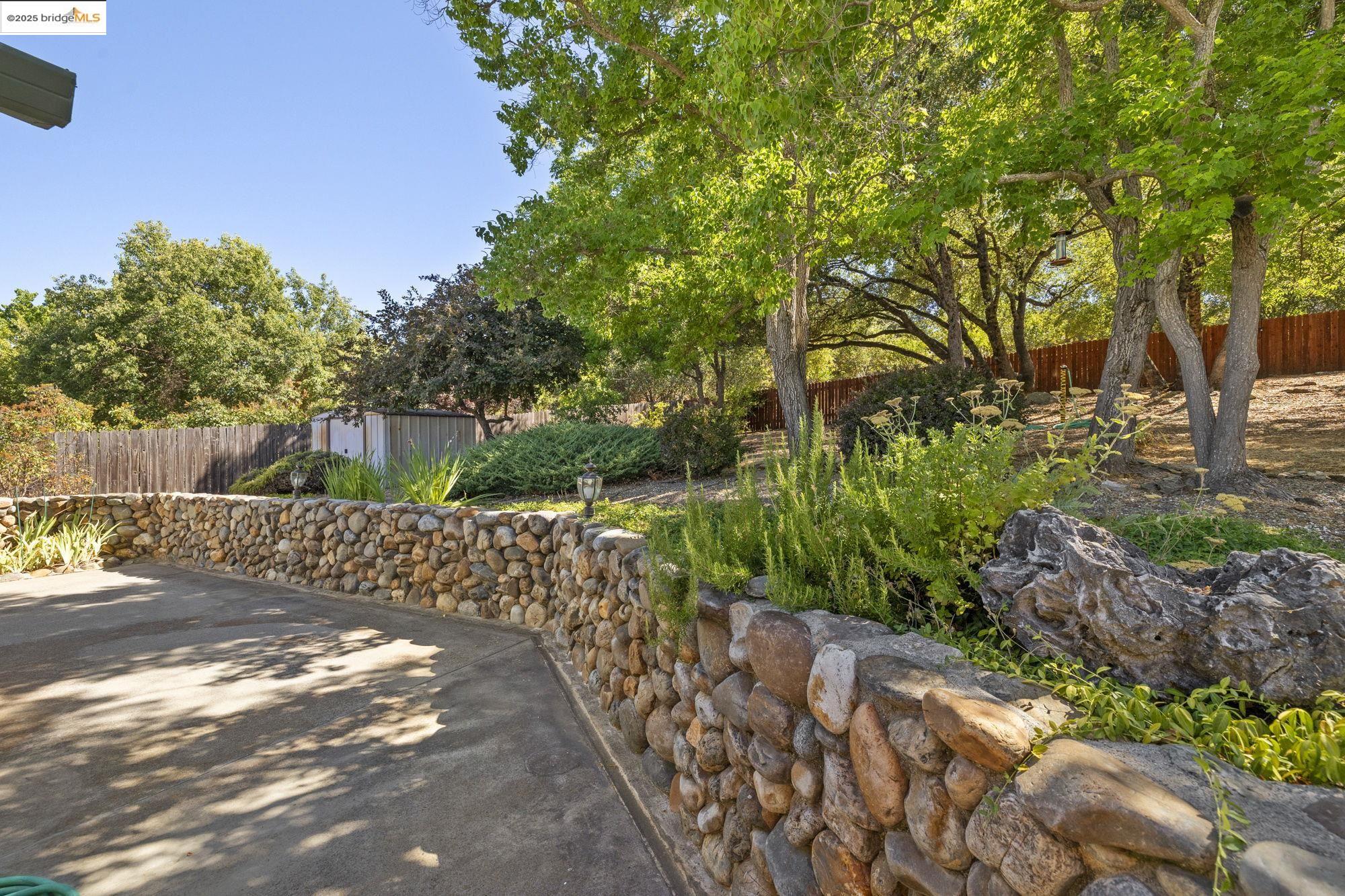 Detail Gallery Image 22 of 38 For 260 Acorn Drive, Angels Camp,  CA 95222 - 3 Beds | 2 Baths