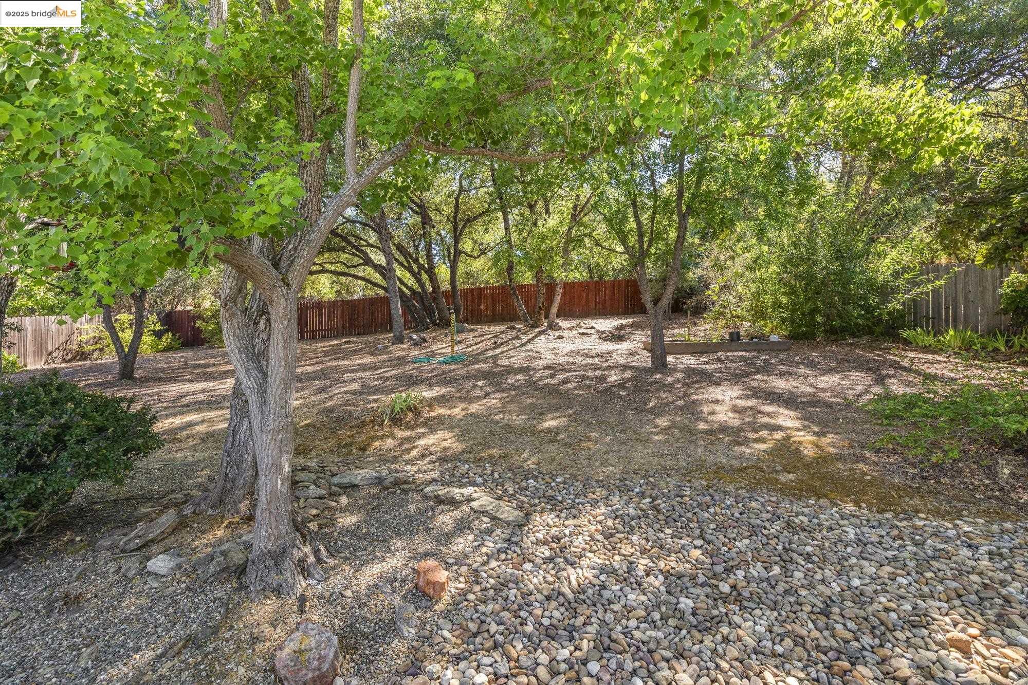 Detail Gallery Image 22 of 38 For 260 Acorn Drive, Angels Camp,  CA 95222 - 3 Beds | 2 Baths