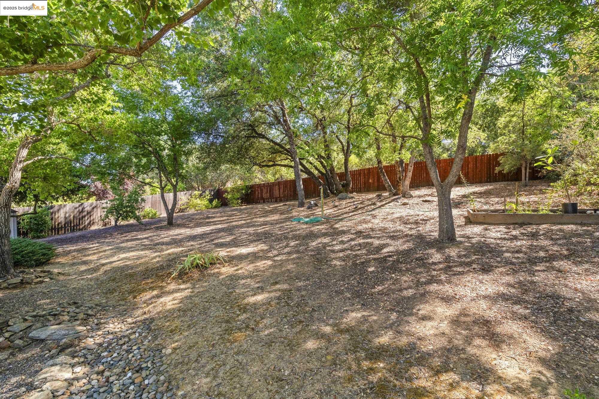 Detail Gallery Image 24 of 38 For 260 Acorn Drive, Angels Camp,  CA 95222 - 3 Beds | 2 Baths