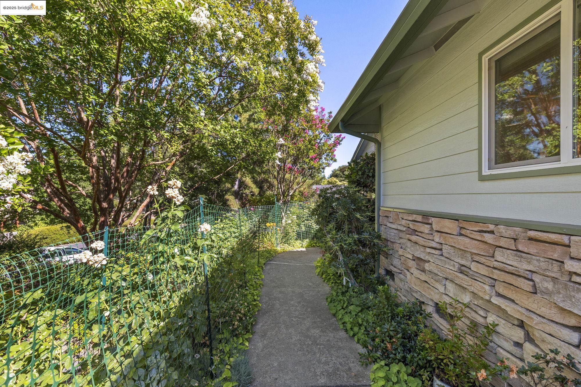 Detail Gallery Image 26 of 38 For 260 Acorn Drive, Angels Camp,  CA 95222 - 3 Beds | 2 Baths