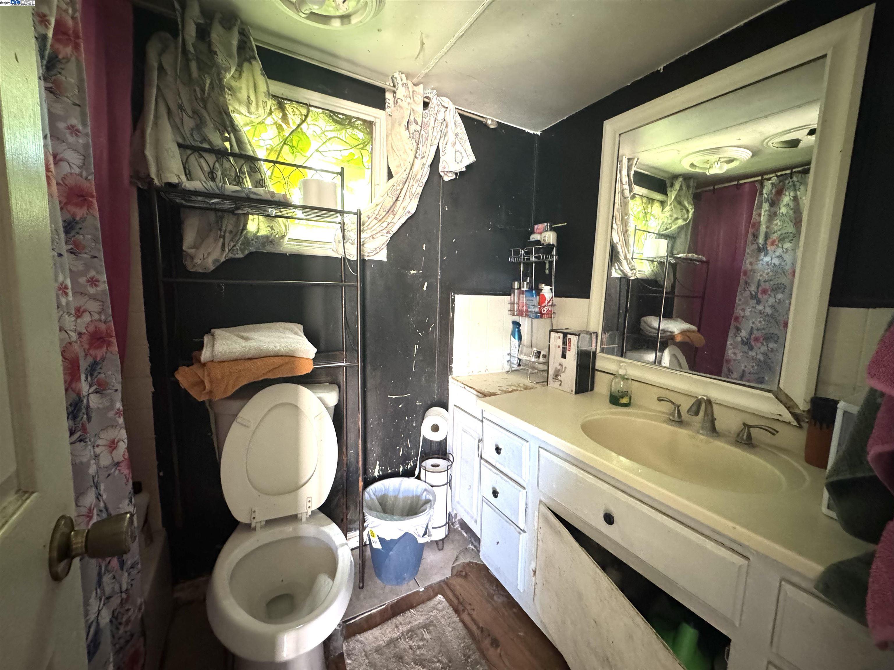 Detail Gallery Image 7 of 7 For 2784 Monterey Hwy #35,  San Jose,  CA 95111 - 1 Beds | 1 Baths