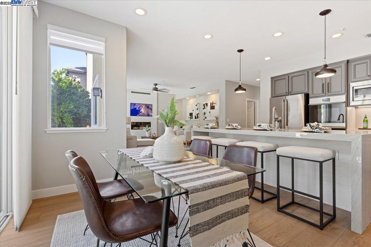 Detail Gallery Image 13 of 47 For 1699 Lodestone Rd, Livermore,  CA 94550 - 5 Beds | 3 Baths