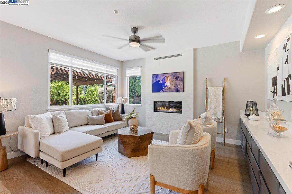 Detail Gallery Image 19 of 47 For 1699 Lodestone Rd, Livermore,  CA 94550 - 5 Beds | 3 Baths