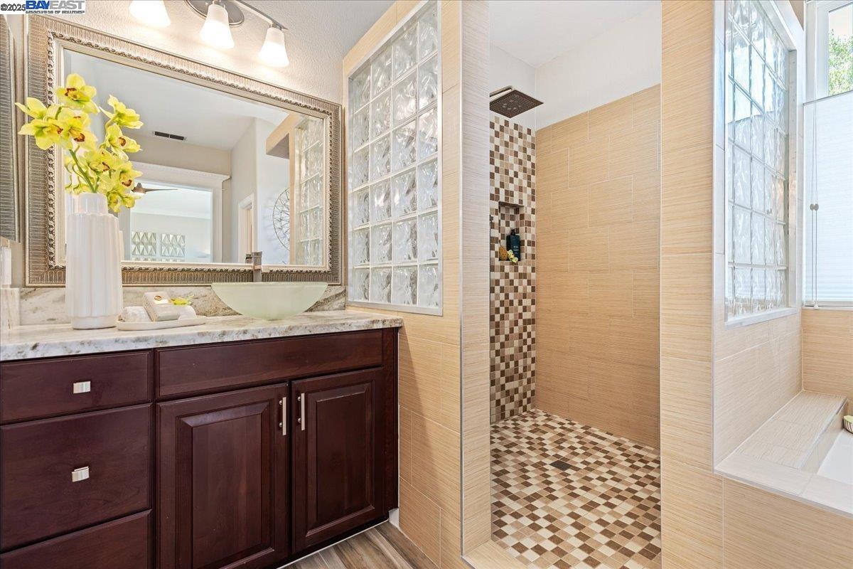 Detail Gallery Image 36 of 47 For 1699 Lodestone Rd, Livermore,  CA 94550 - 5 Beds | 3 Baths