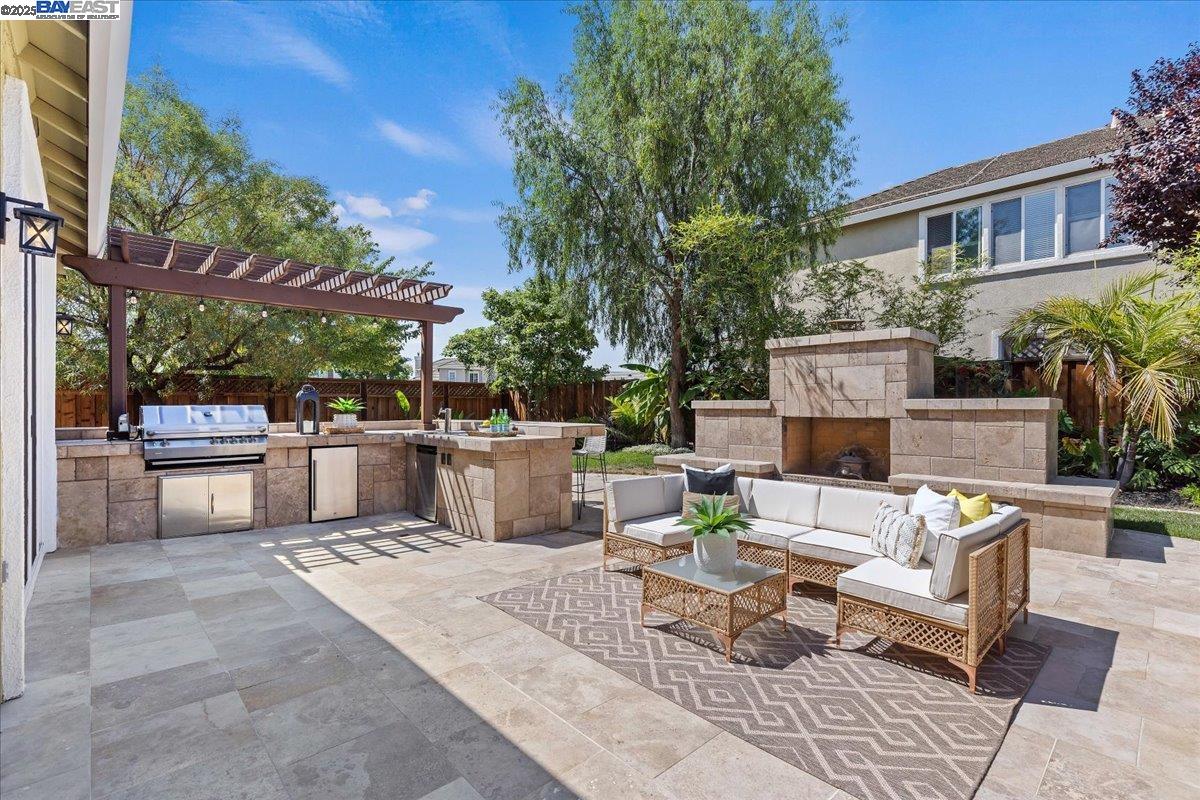 Detail Gallery Image 41 of 47 For 1699 Lodestone Rd, Livermore,  CA 94550 - 5 Beds | 3 Baths