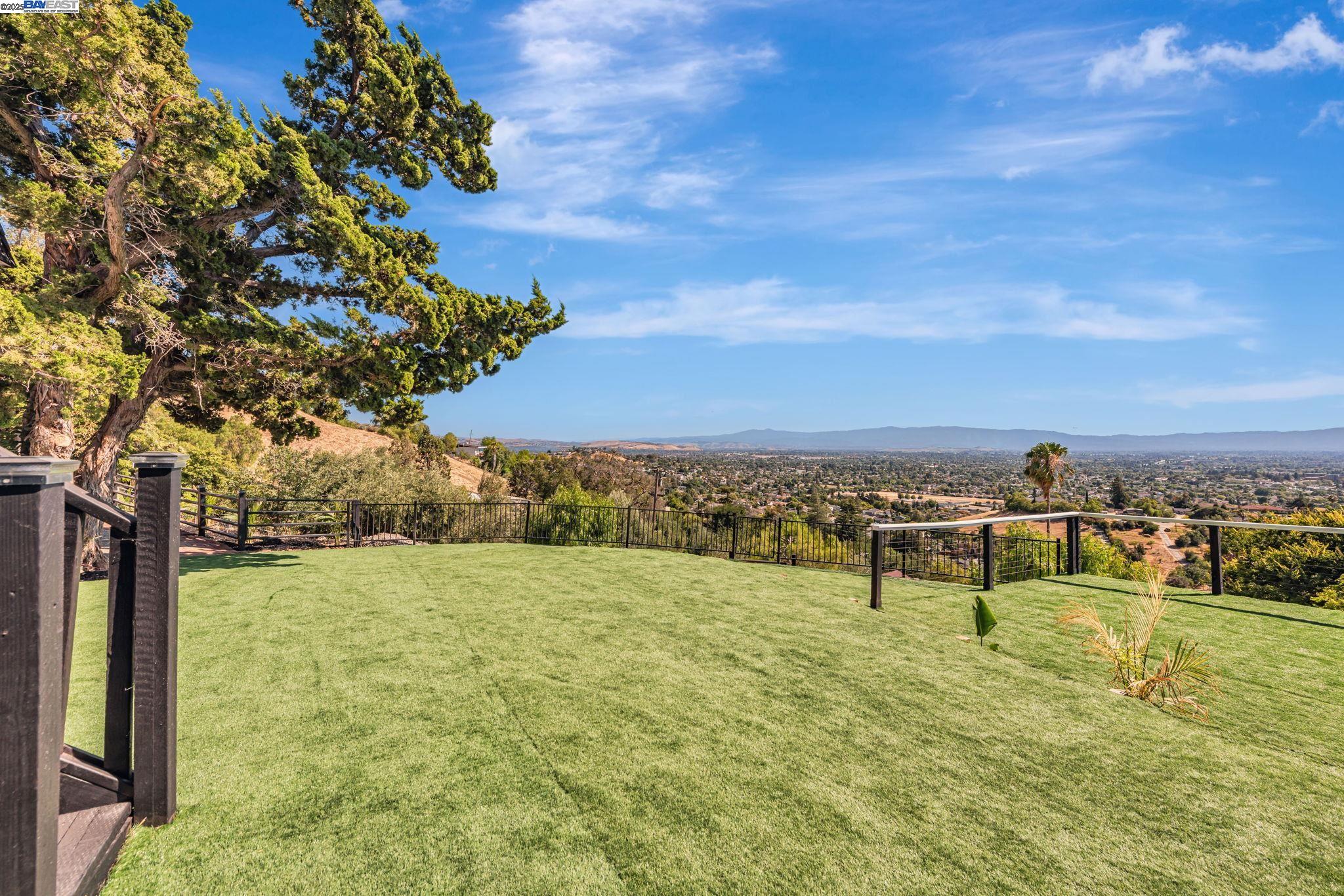 Detail Gallery Image 38 of 48 For 10745 Ridgeview Way, San Jose,  CA 95127 - 4 Beds | 4/1 Baths