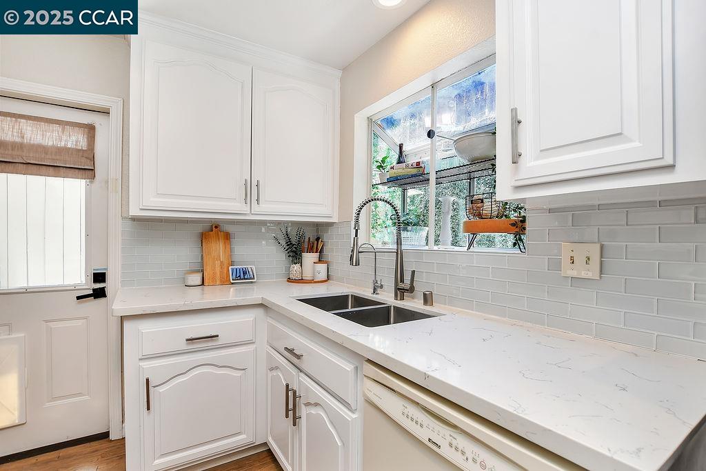 Photo #10: 41106290 Listing: Photo #10