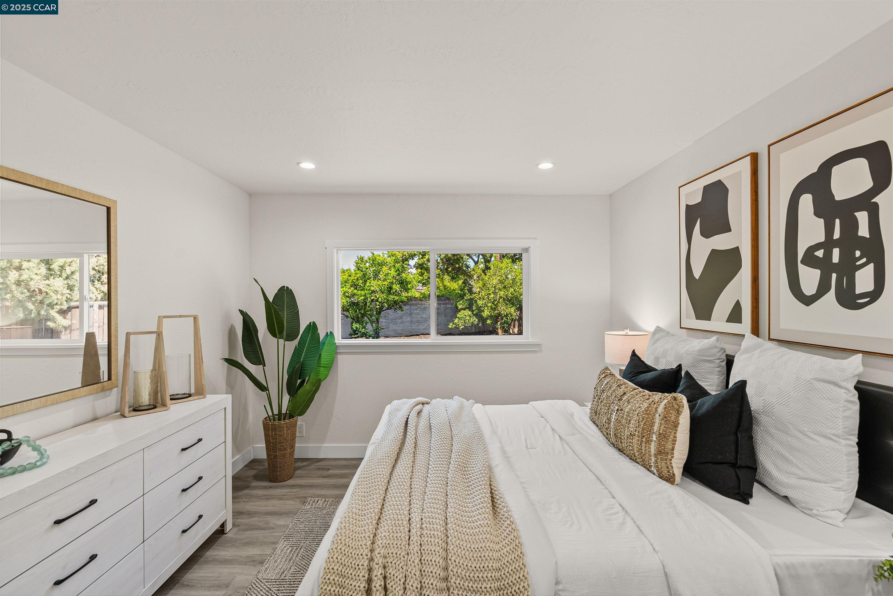 Detail Gallery Image 22 of 37 For 3319 Claudia Dr, Concord,  CA 94519 - 3 Beds | 2 Baths