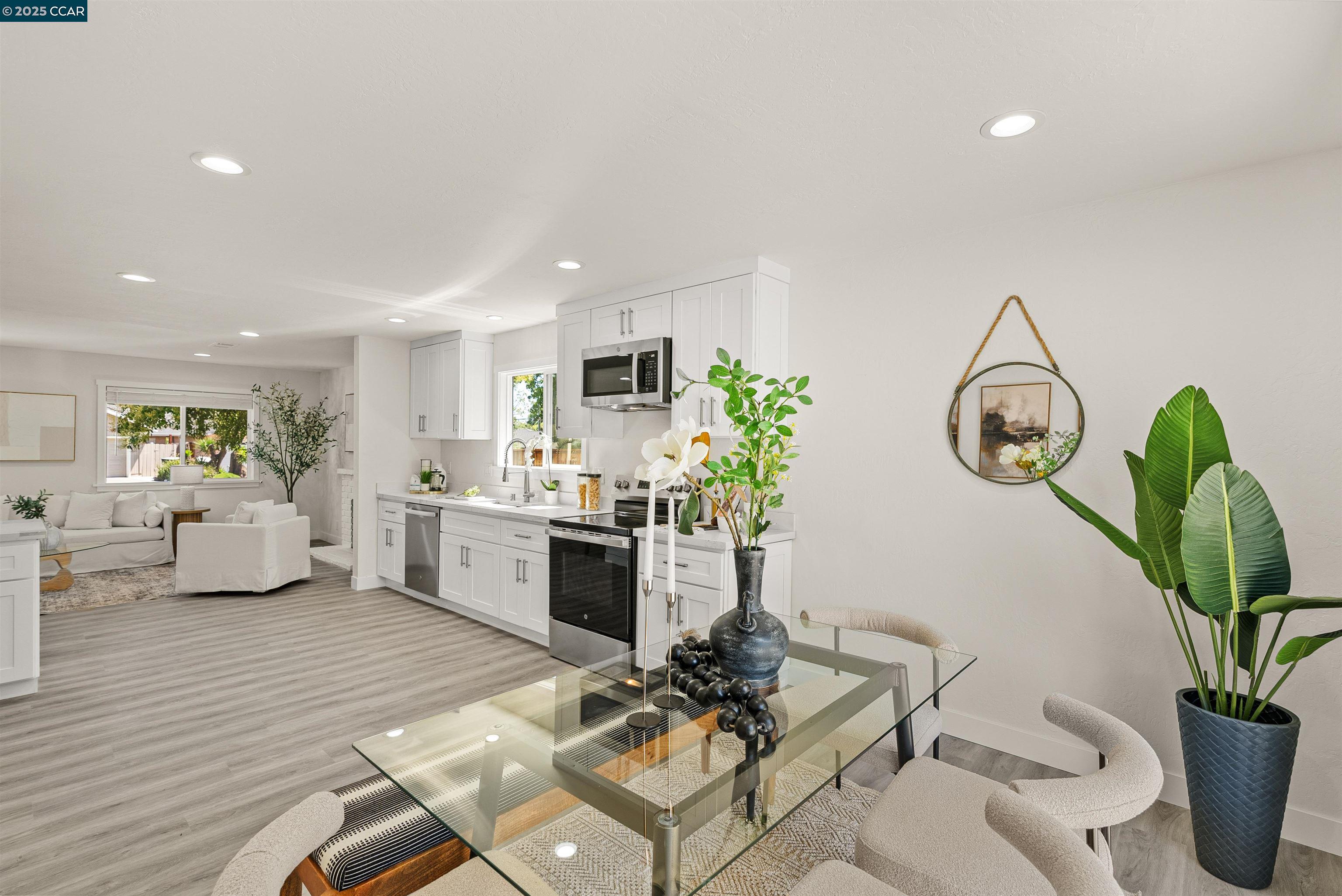 Detail Gallery Image 29 of 37 For 3319 Claudia Dr, Concord,  CA 94519 - 3 Beds | 2 Baths