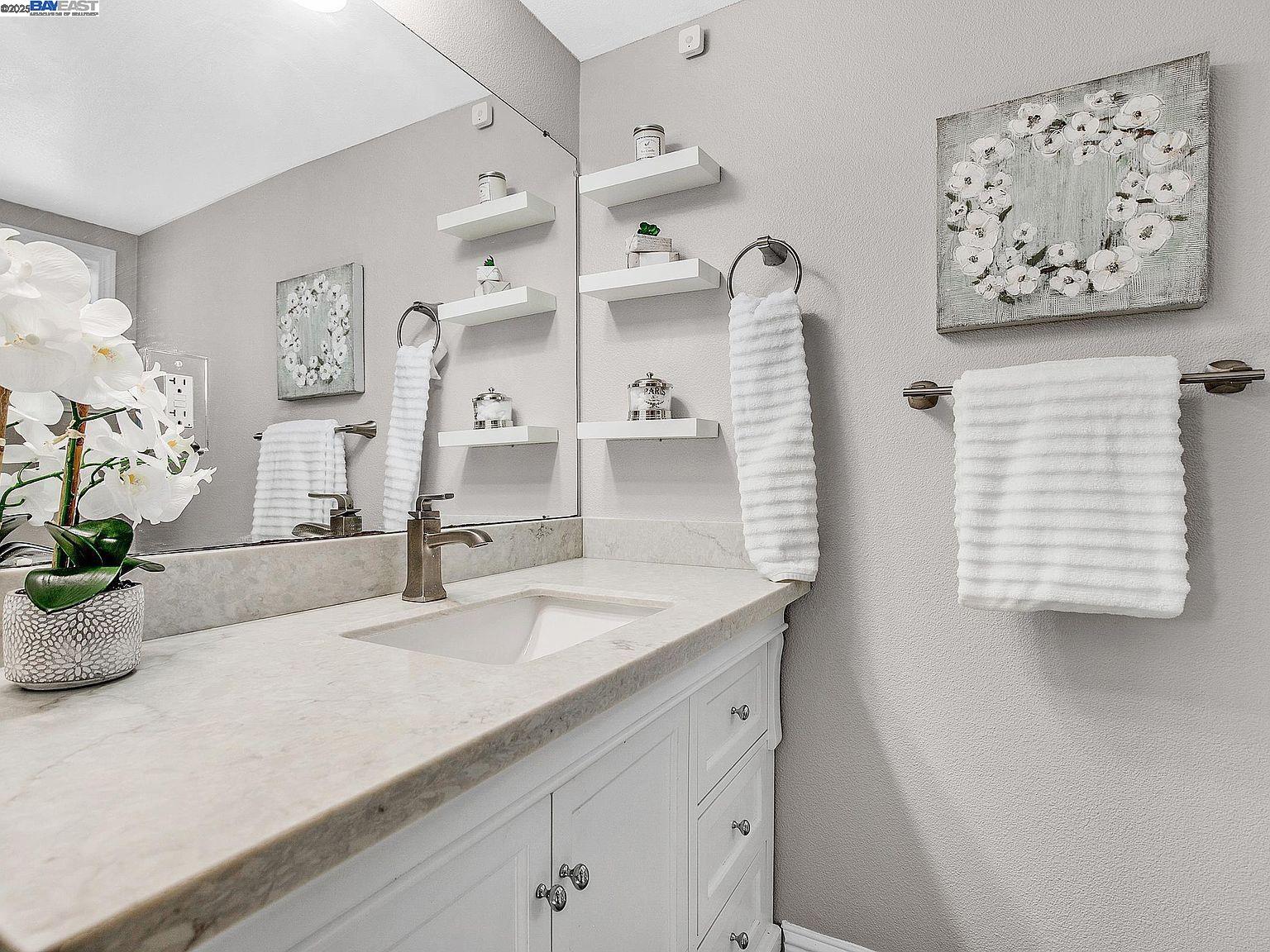 Detail Gallery Image 23 of 31 For 27584 La Porte Ave, Hayward,  CA 94545 - 3 Beds | 2 Baths