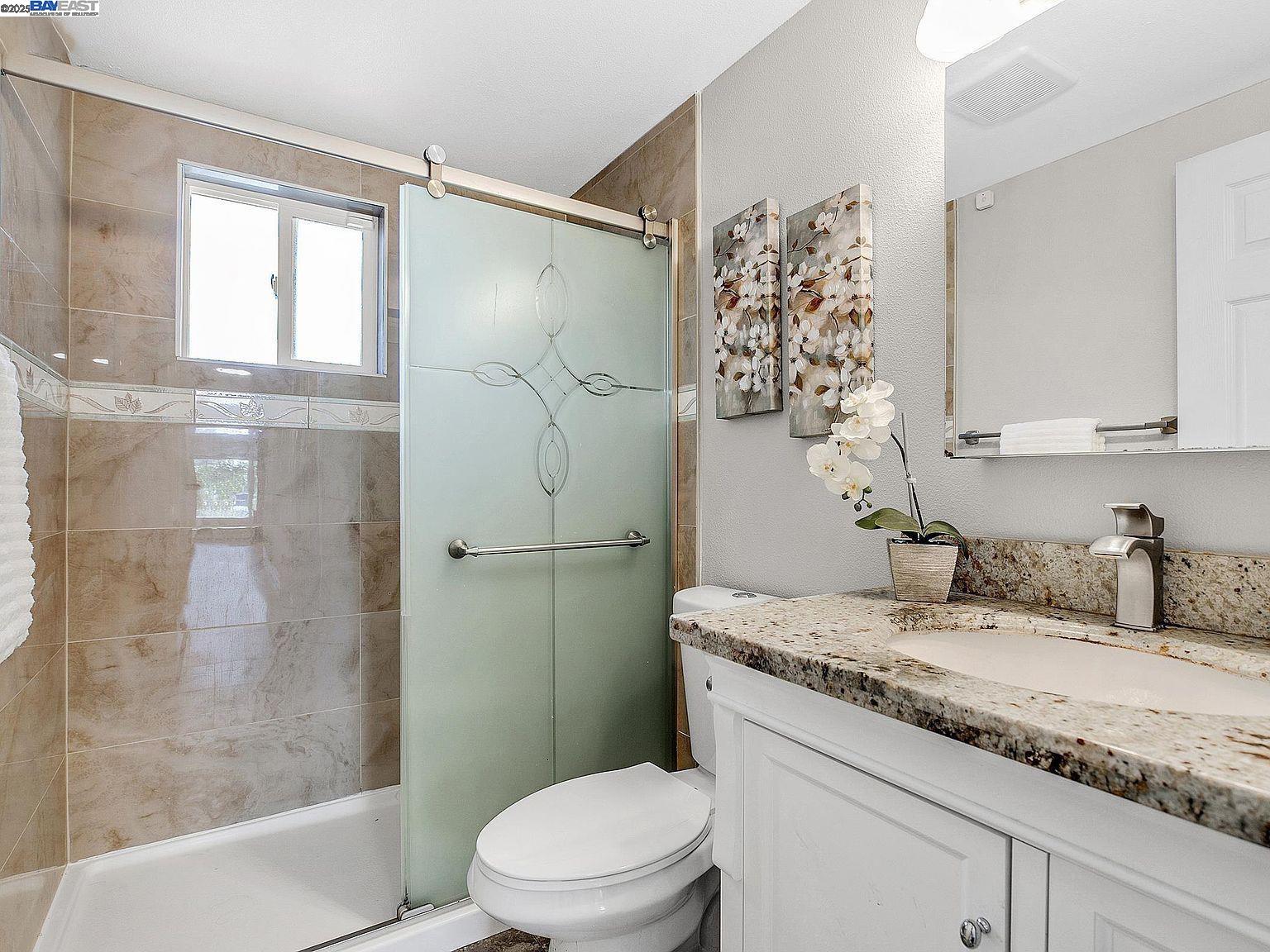 Detail Gallery Image 27 of 31 For 27584 La Porte Ave, Hayward,  CA 94545 - 3 Beds | 2 Baths