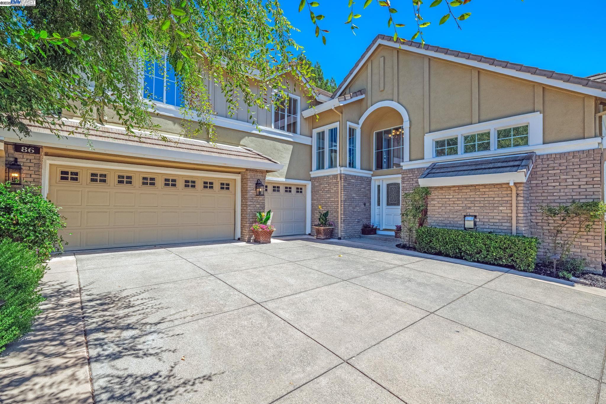 Detail Gallery Image 3 of 42 For 86 Candleston Place, Alamo,  CA 94507 - 5 Beds | 3 Baths