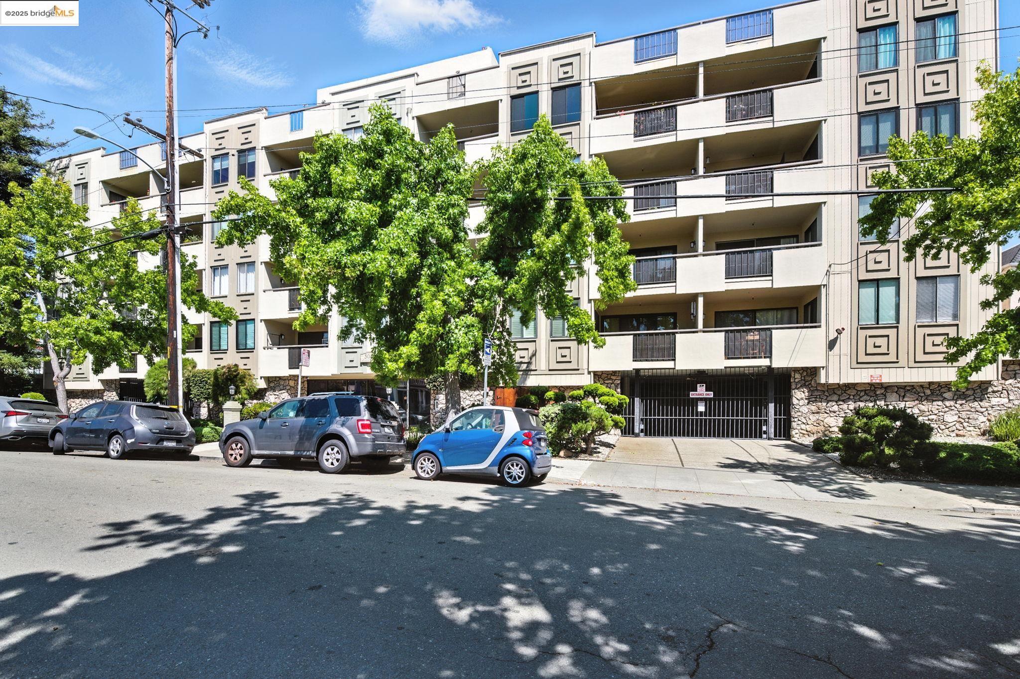 Photo #2: 41106295 Listing 